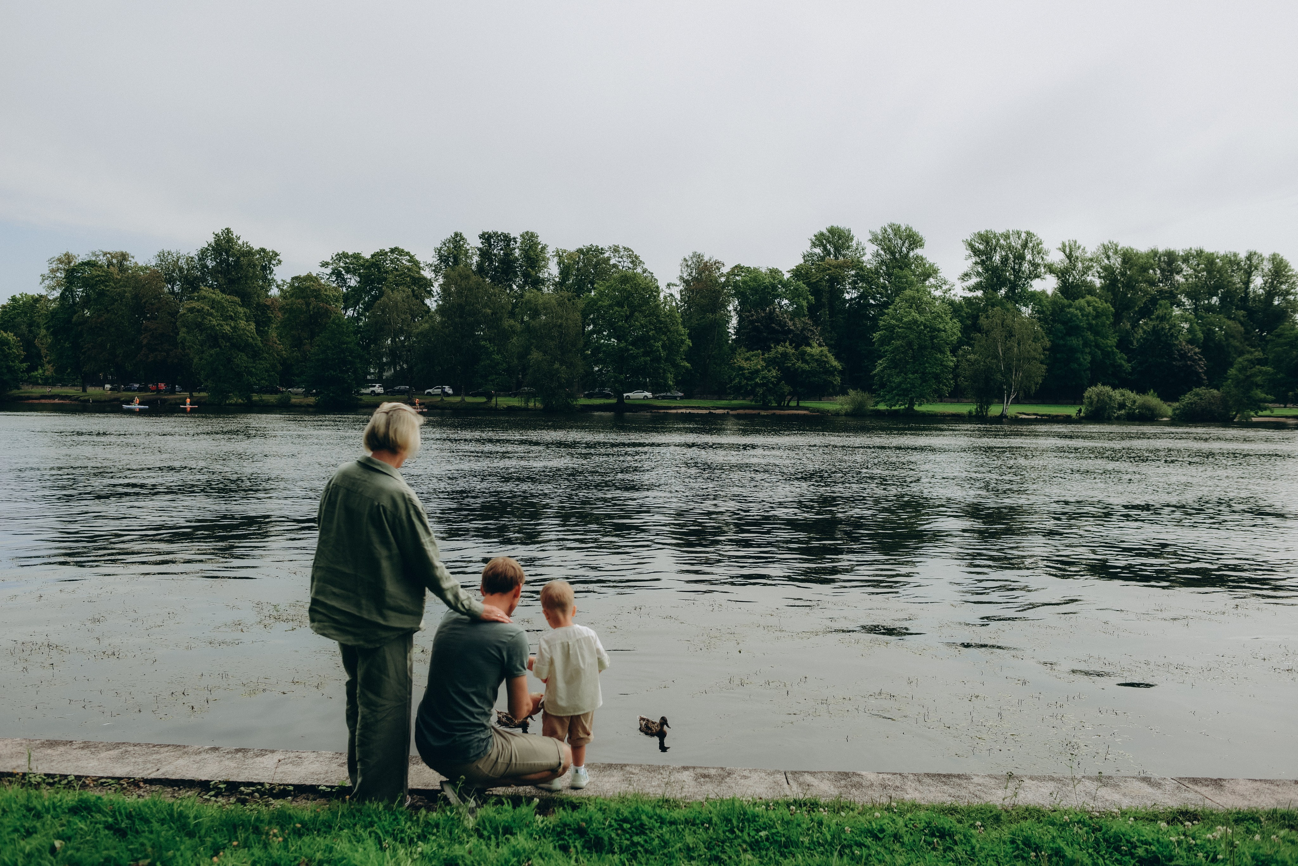 Семейная фотопрогулка парке. Елена Павел и Лев. Семейный и свадебный фотограф в Санкт-Петербурге Яна