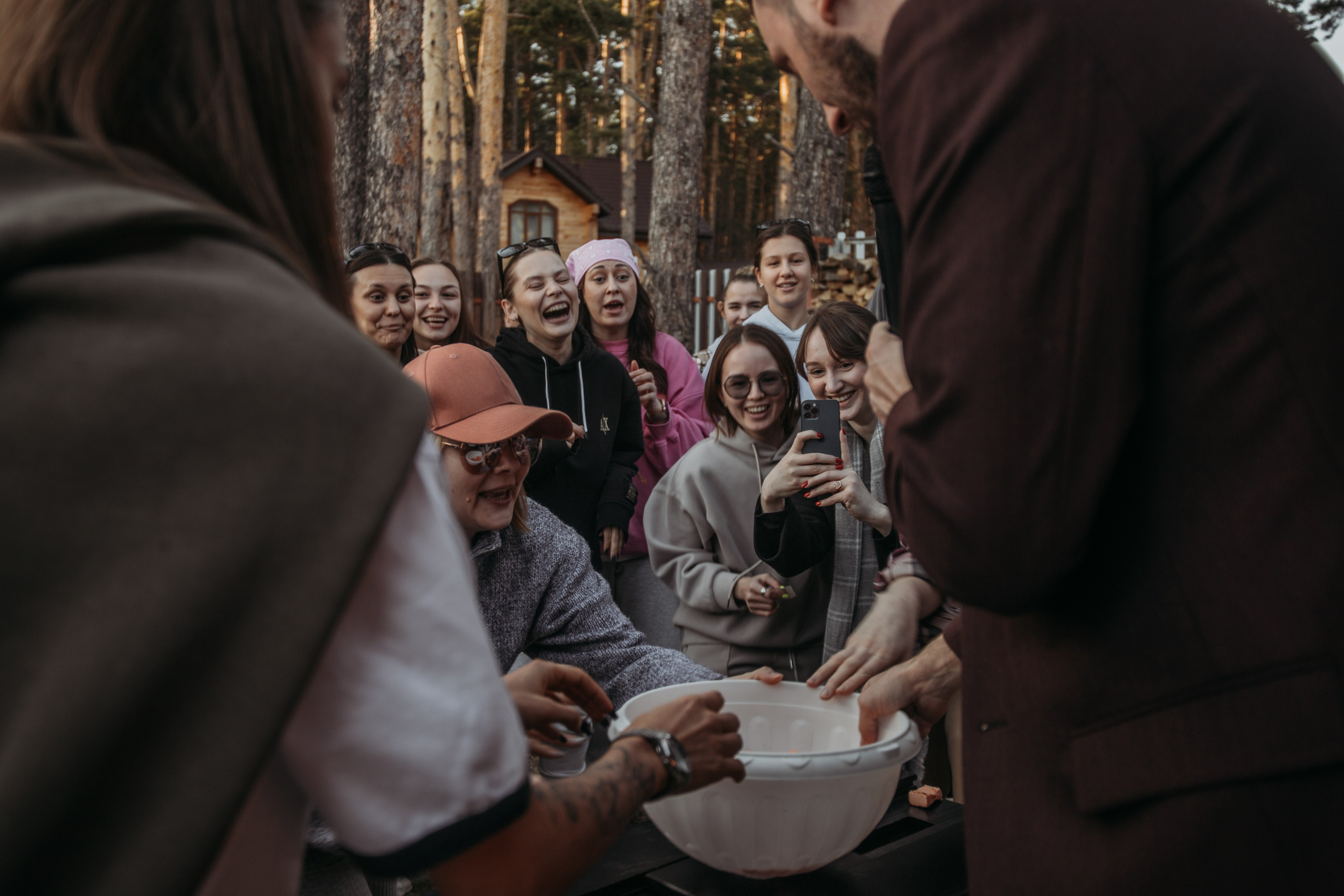 Корпоратив Muza_Arts. Венера Гайн. Репортажный фотограф  Тюмень. Обучение фотографии с 0
