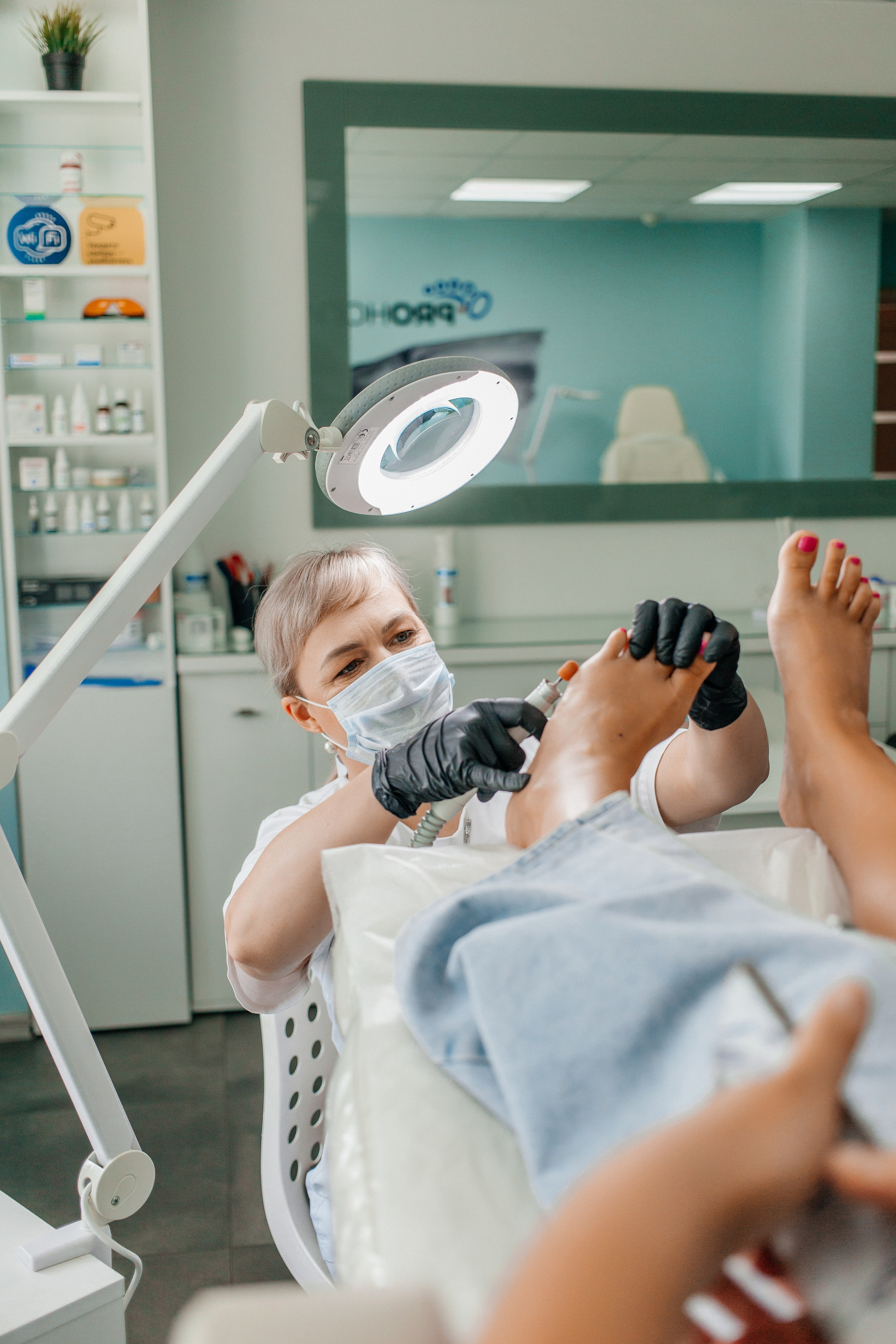 Контентная фотосессия для подолога. КОНТЕНТ ФОТОГРАФ