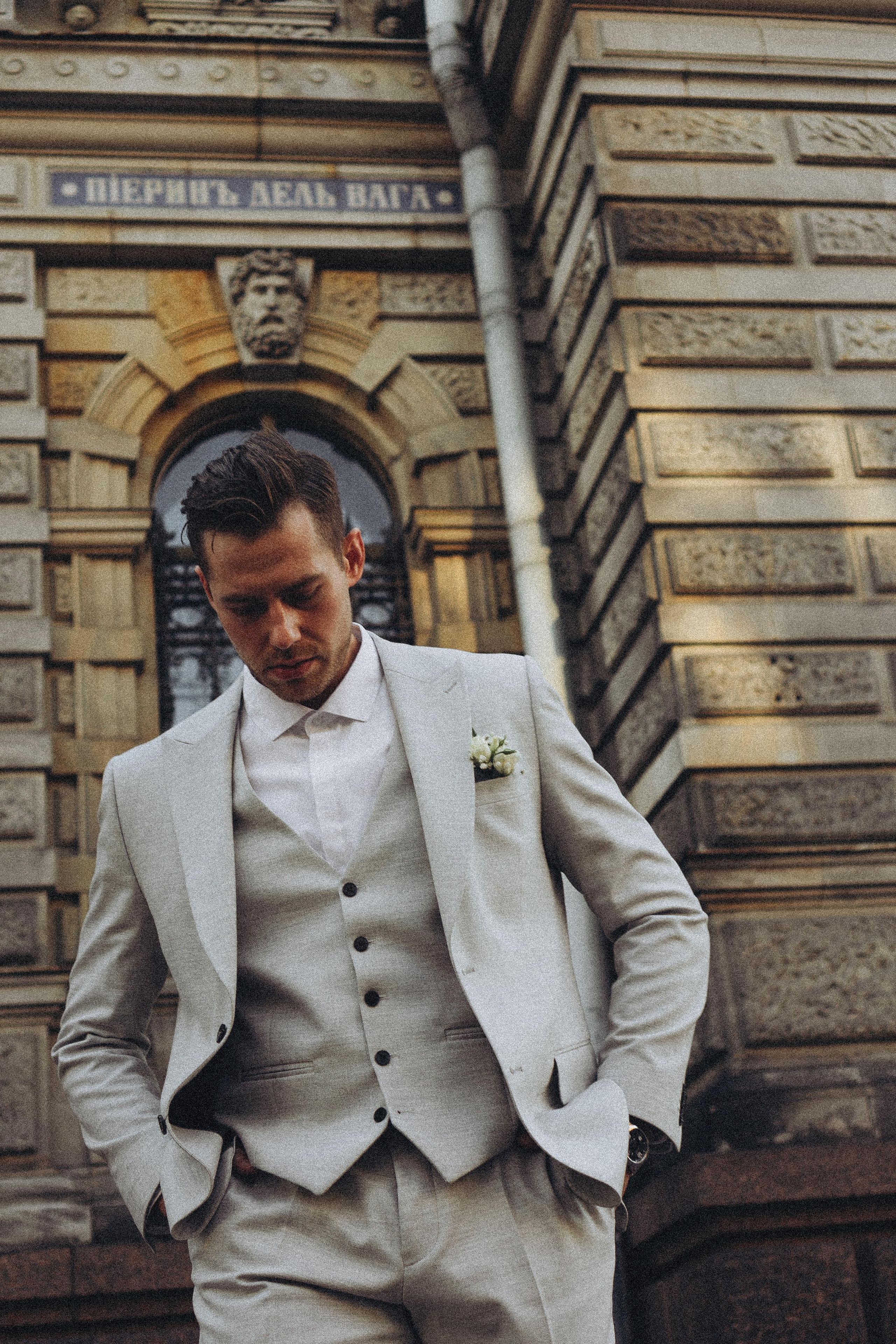 Свадебная сьемка у академии Штиглица. Профессиональный фотограф, Санкт-Петербург — Виктория Богомолова