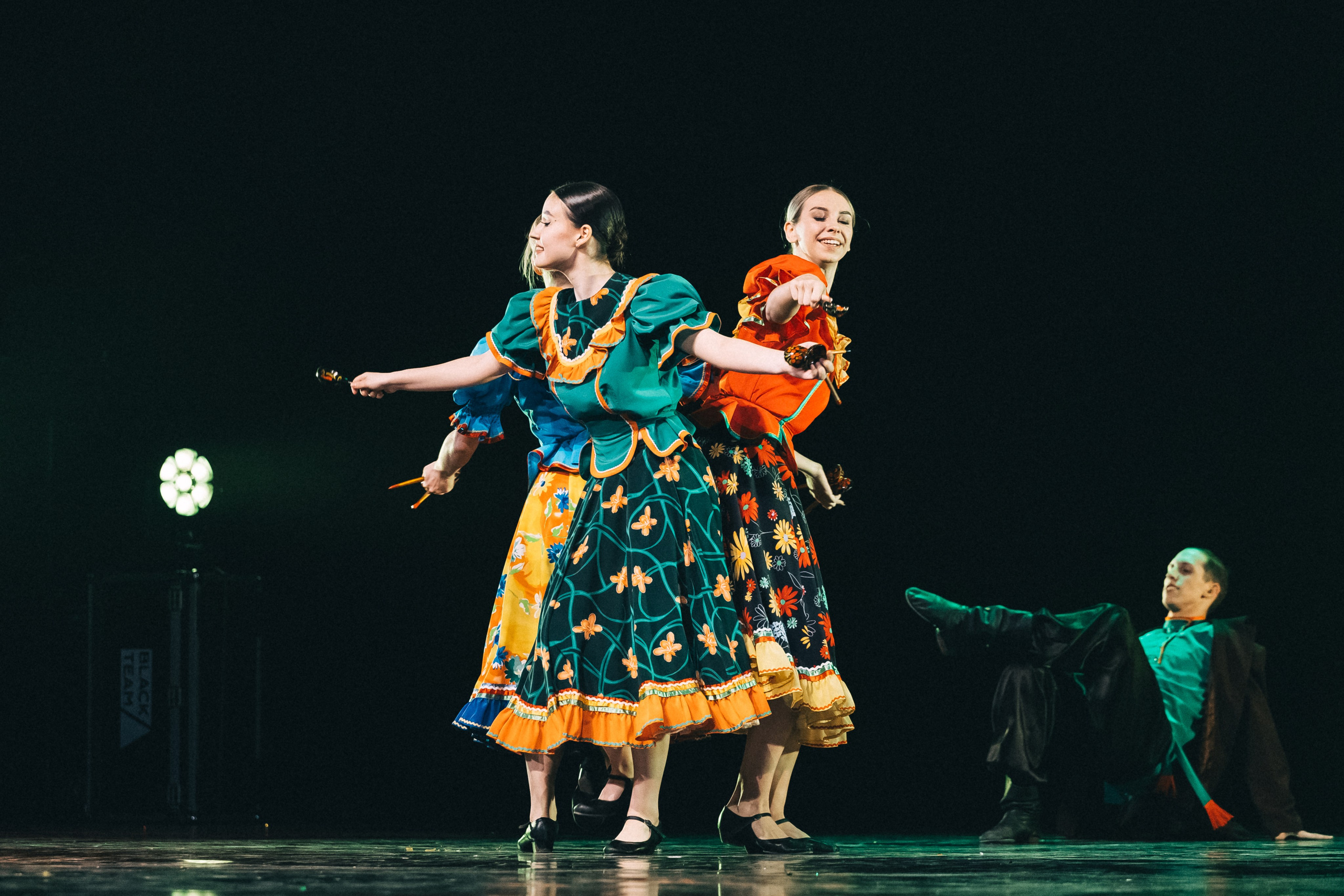 Отчётный концерт (КемГИК). Фотограф Кемерово | Сергей