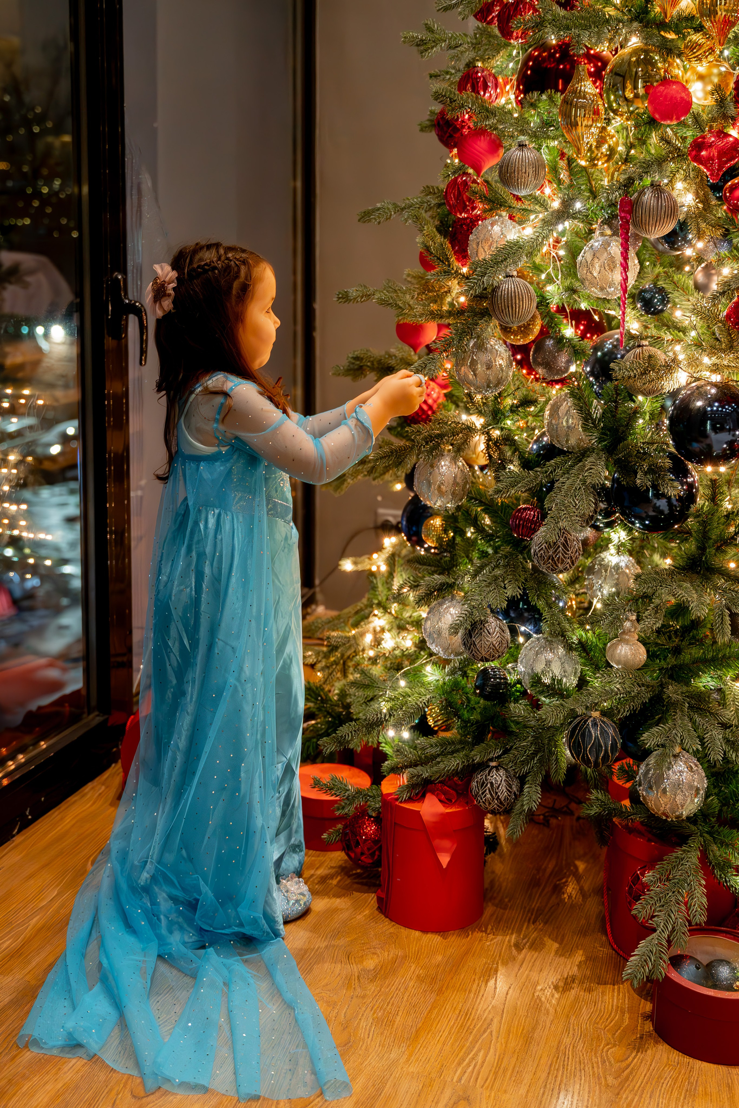 Семейная новогодняя фотосессия. Профессиональный фотограф Ковалева Олеся