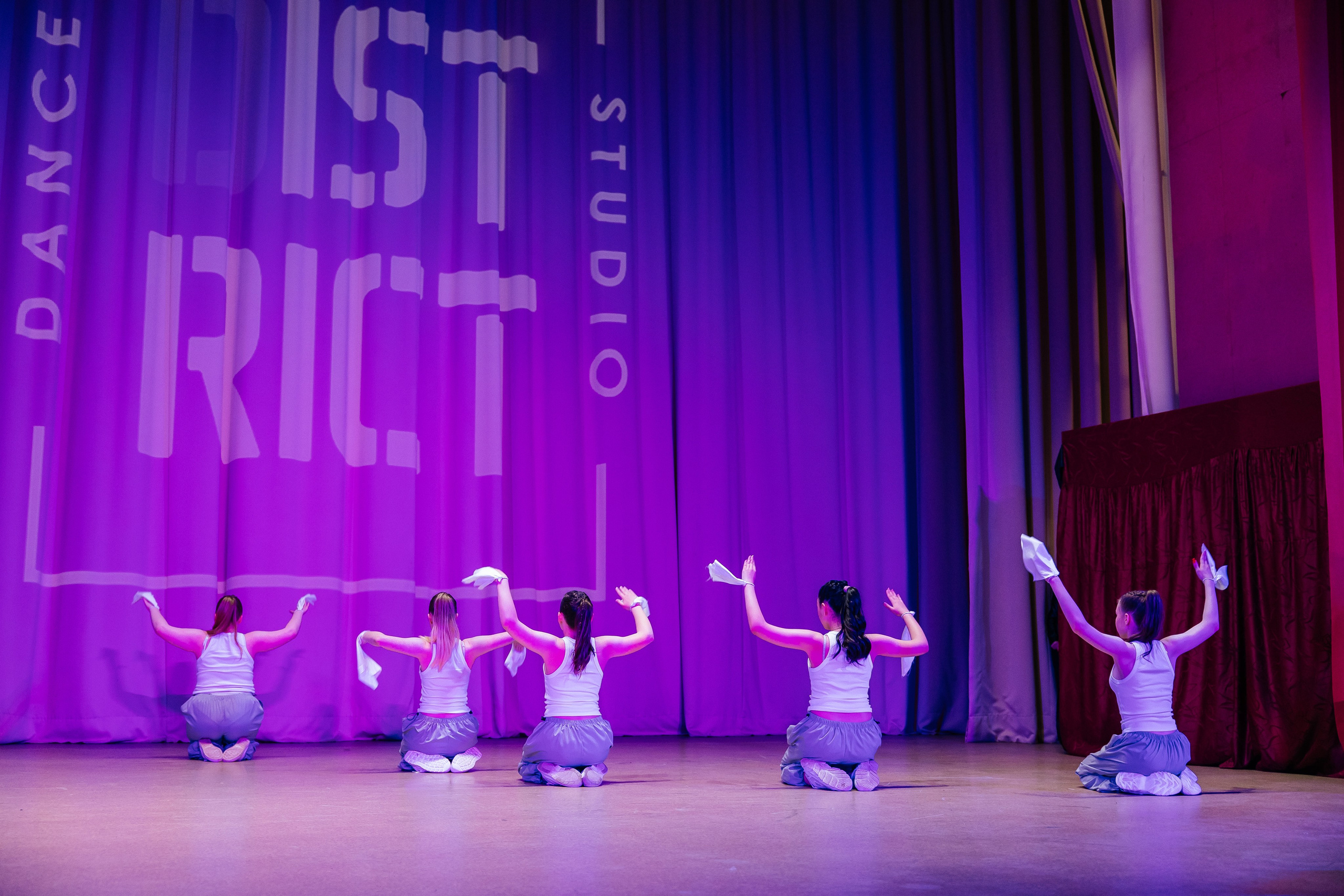 Дистрикт. Отчетный концерт. Свадебный и Семейный фотограф г. Ижевск Гульназ Солдатова. Гульназ фото