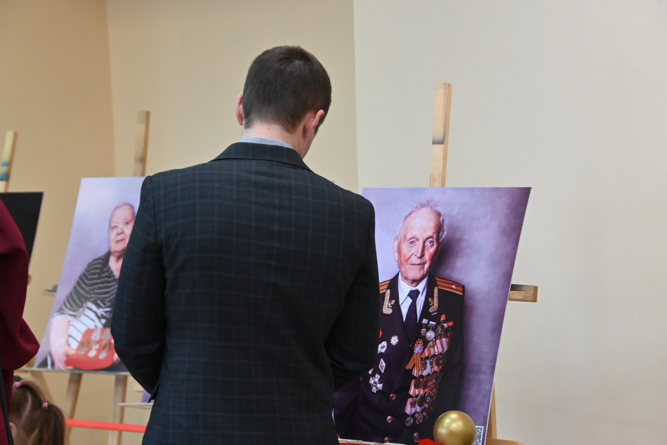 Всероссийский фотопроект «Китель Победы» г. Вилючинск. Ольга Смирнова юрист, фотограф