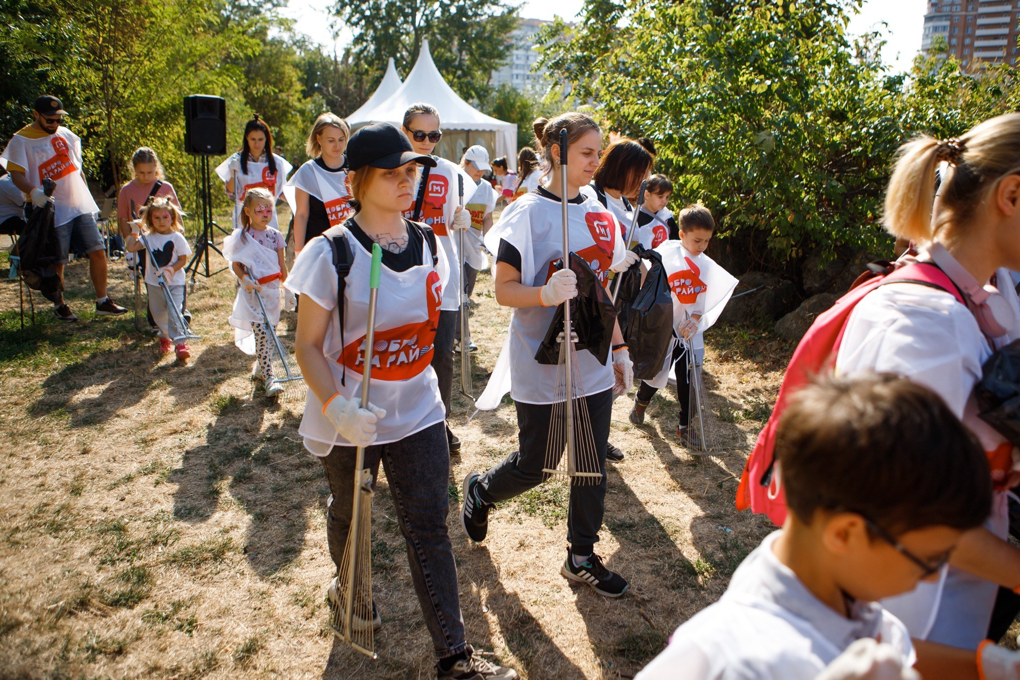 Субботник МАГНИТ. Репортажный и свадебный фотограф в Краснодаре
