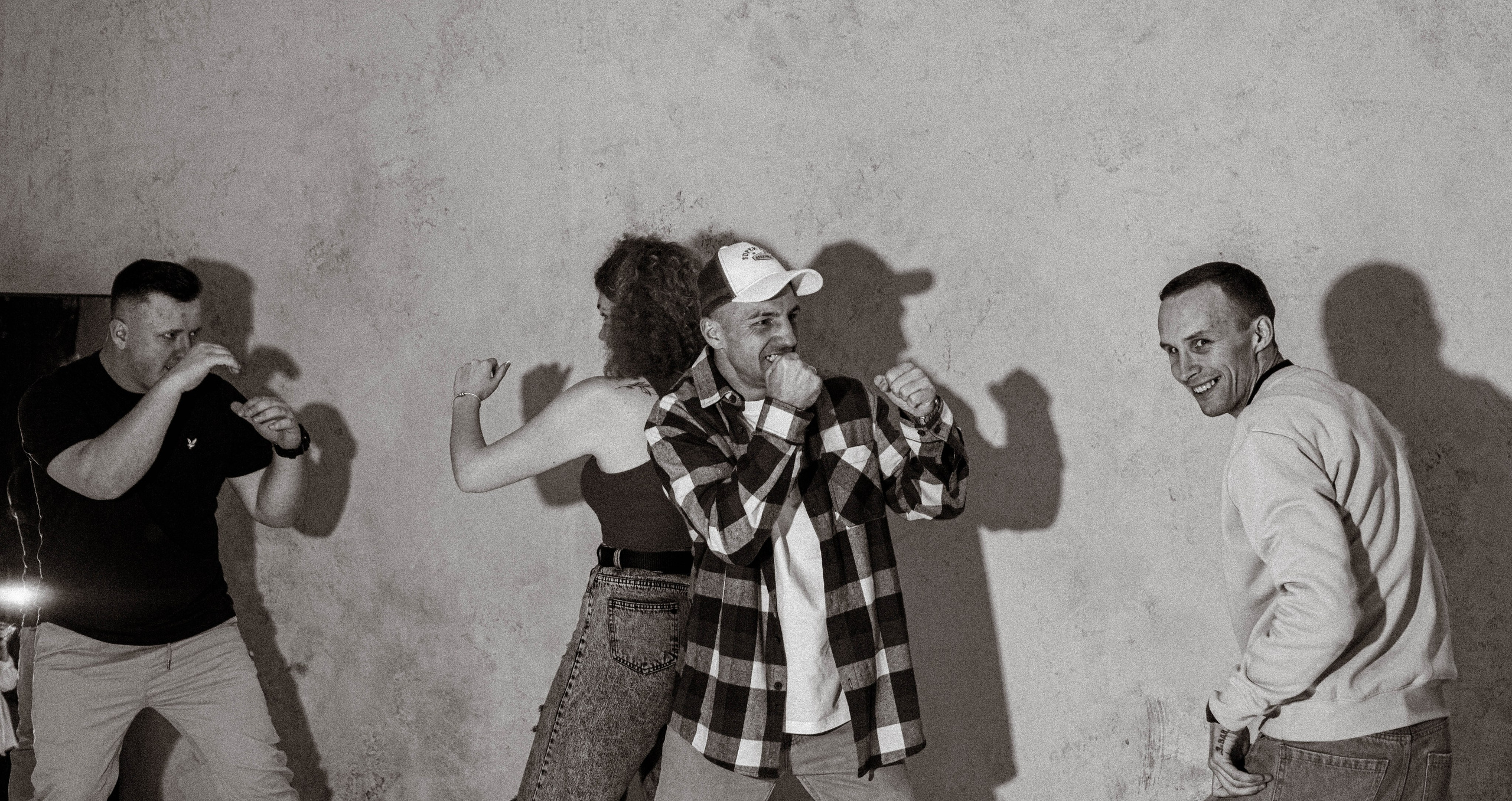 Студия. Уличный фотограф Города N