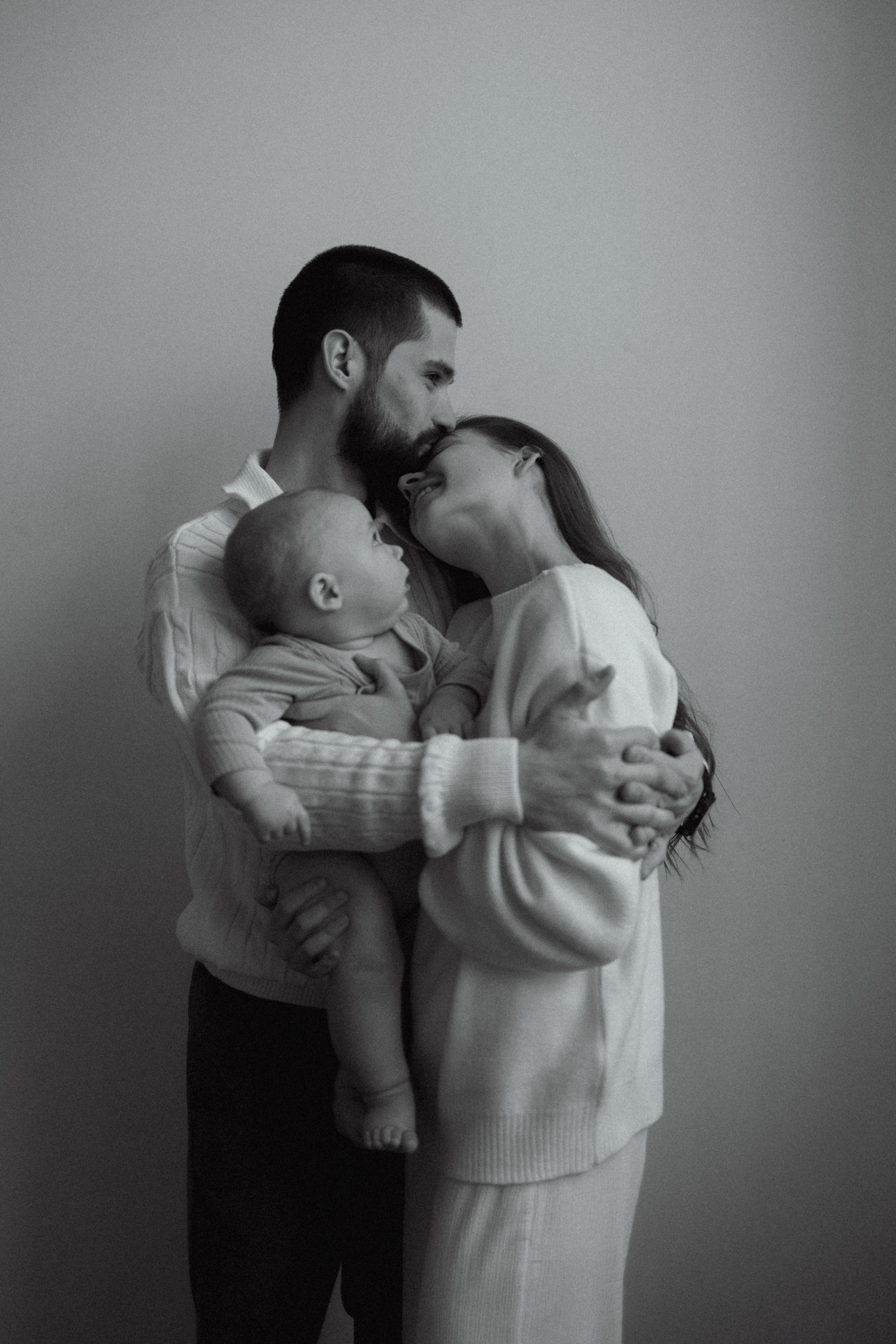 Семейная фотосессия в студии. Семейный фотограф Москва Юлиана Фетисова