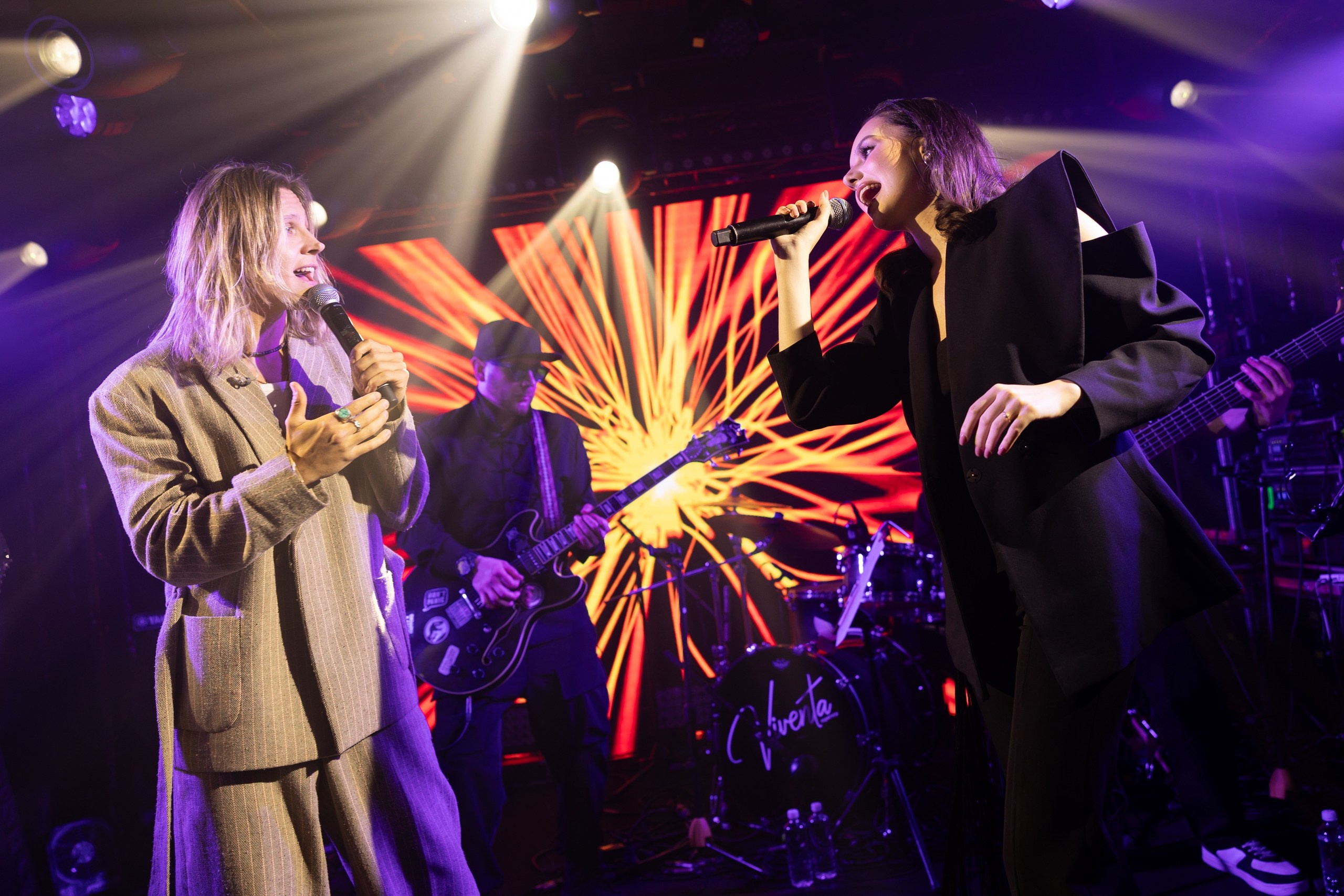 ALENA BURLOVA «МОЖНО ВСЕ». ARSENY TIMOSHENKO PHOTOGRAPHER