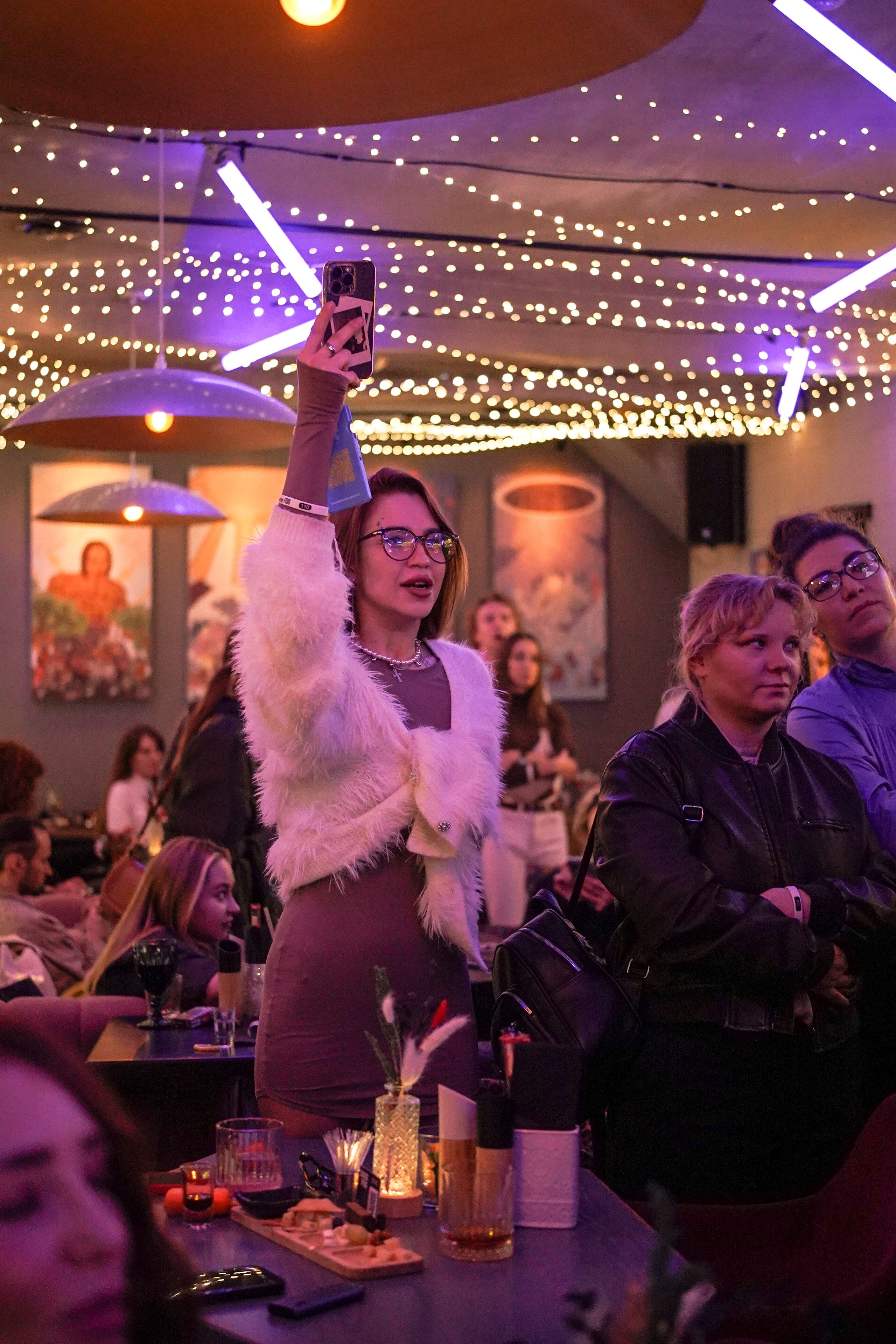 Бар Собаки в тумане. Фотограф