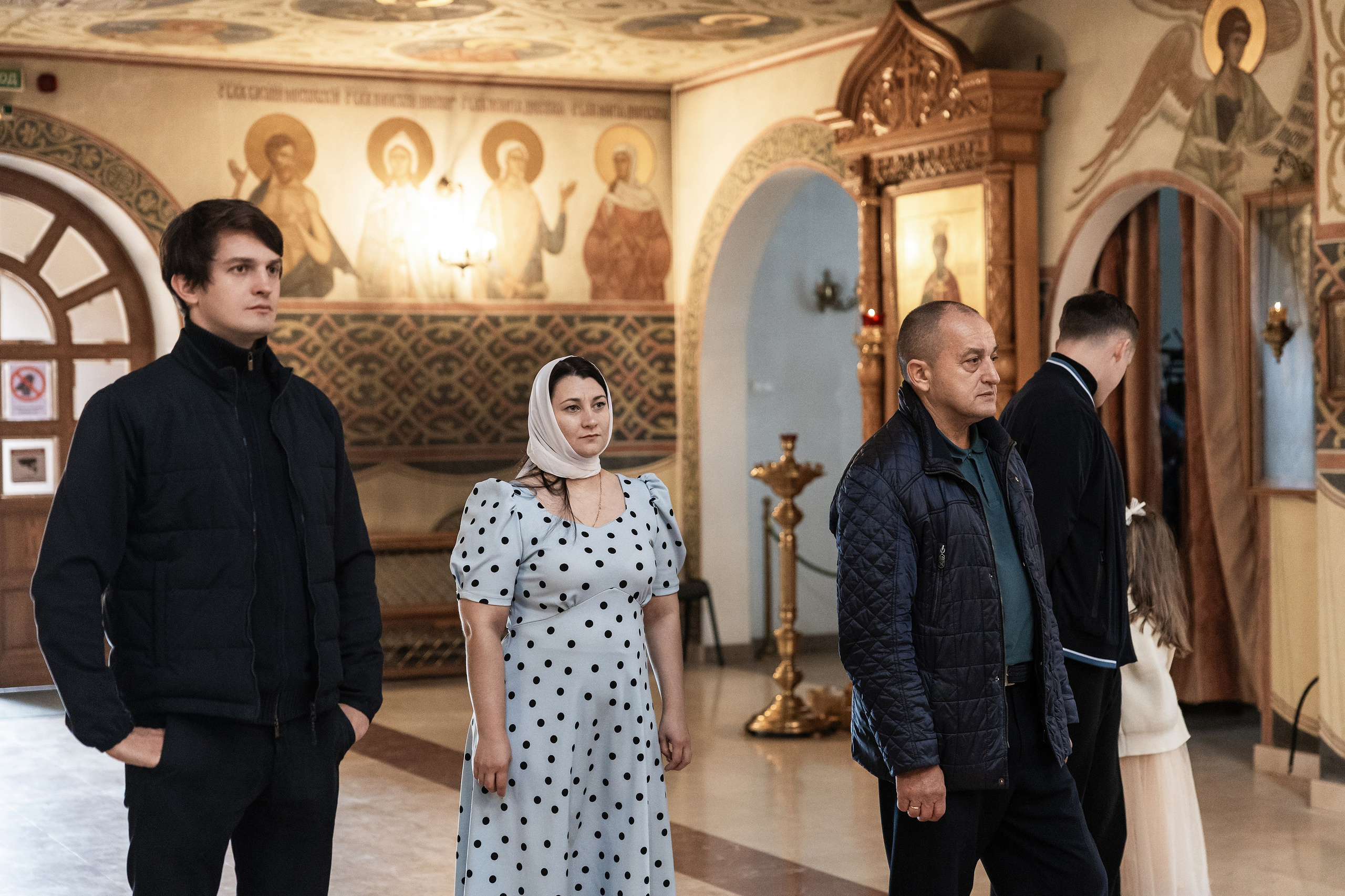 Венчание в Храме святых Новомучеников и Исповедников Российских. Фотограф Крещение, Выписка москва