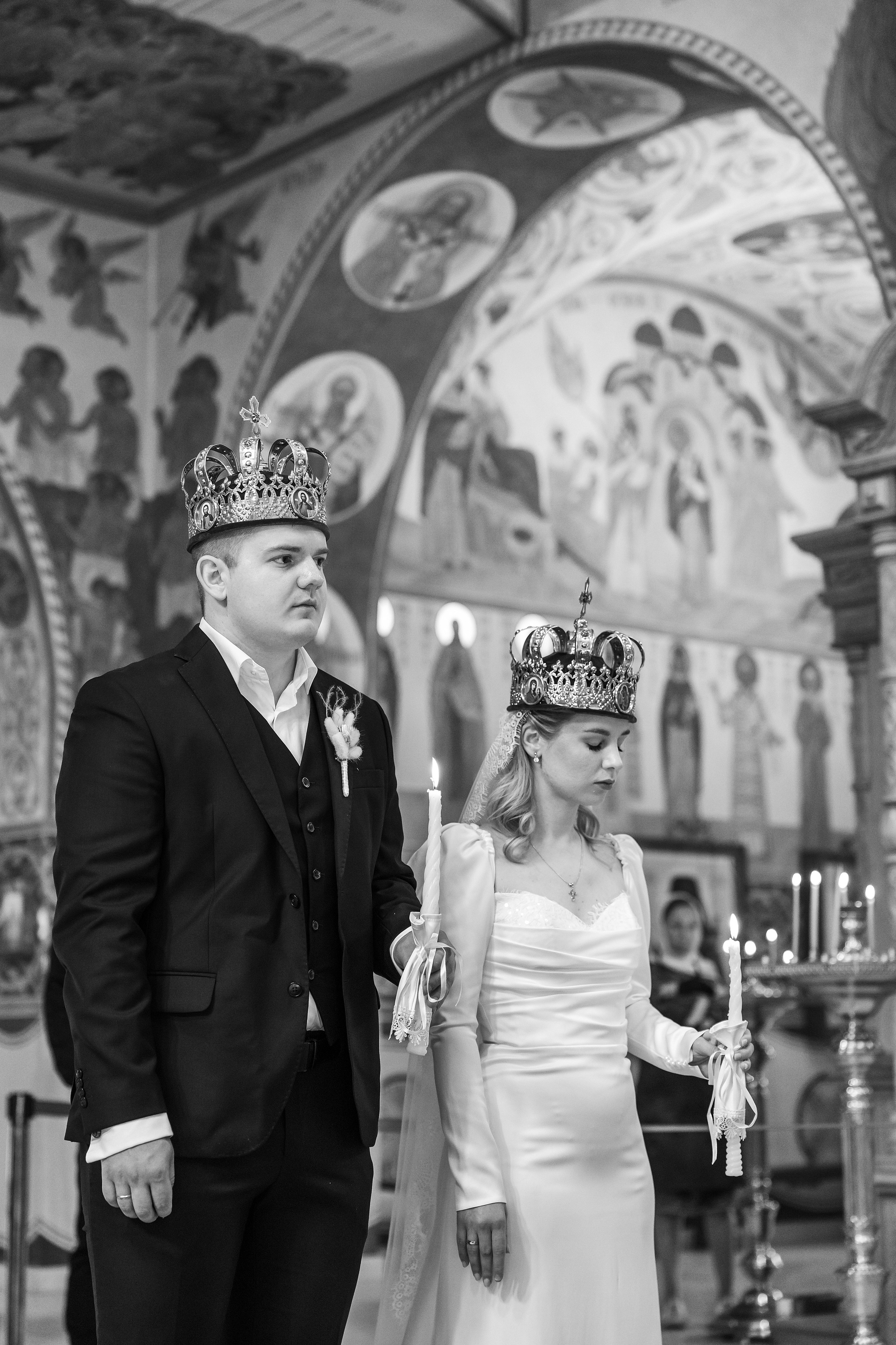 Венчание в Храме святых Новомучеников и Исповедников Российских. Фотограф Крещение, Выписка москва