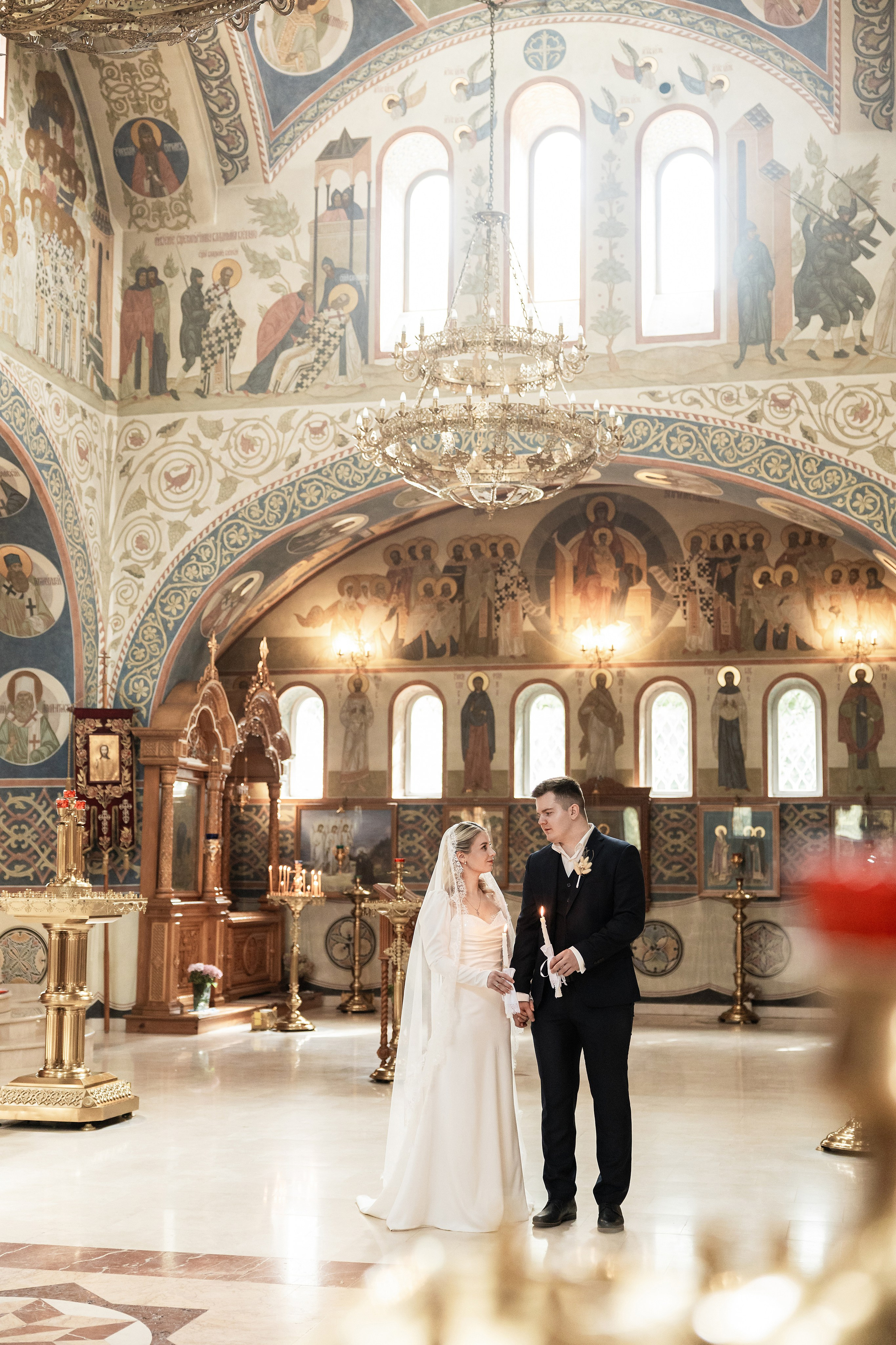 Венчание в Храме святых Новомучеников и Исповедников Российских. Фотограф Крещение, Выписка москва