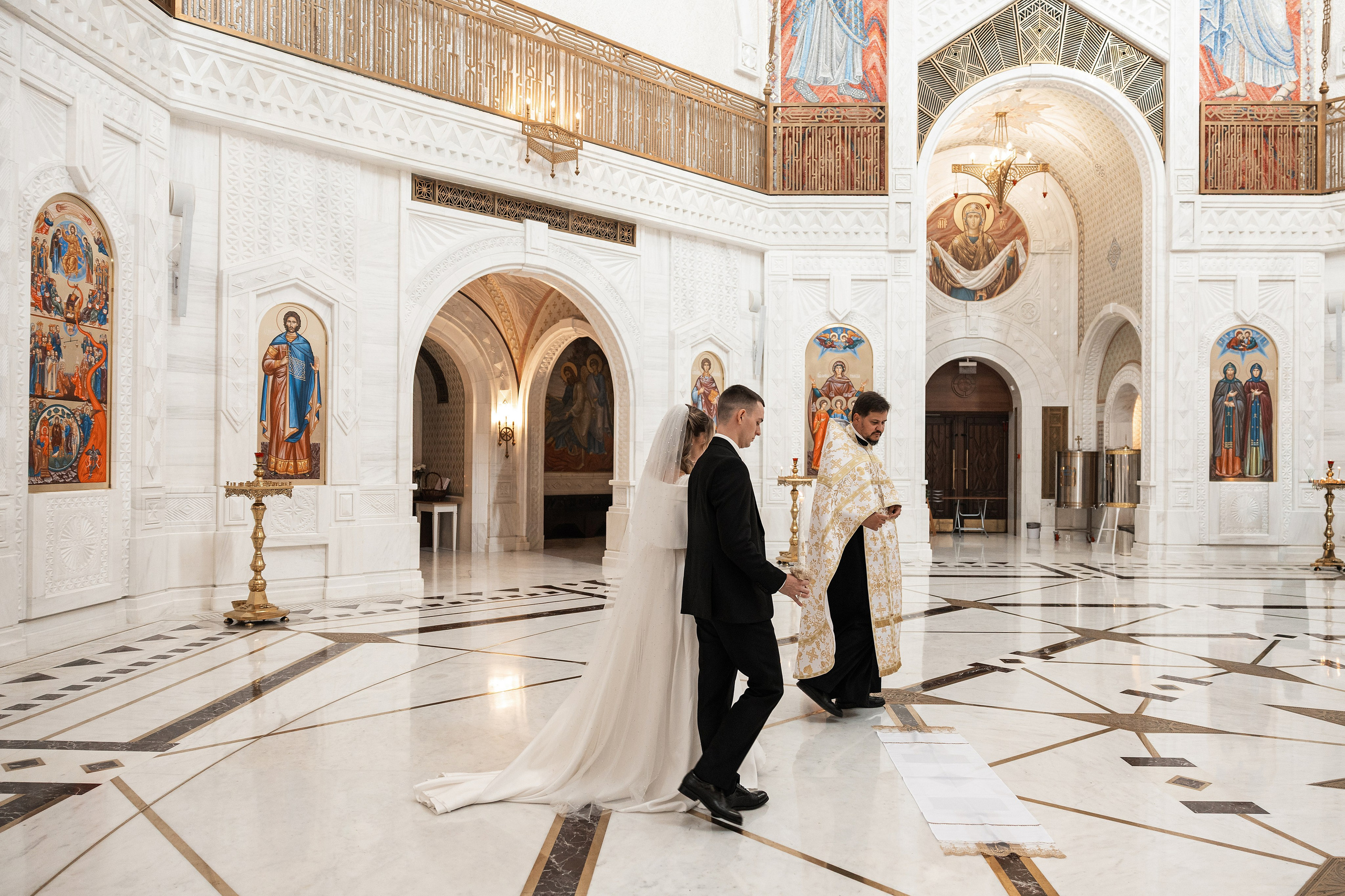 Венчание в Храме св. Владимира. Фотограф Крещение, Выписка москва