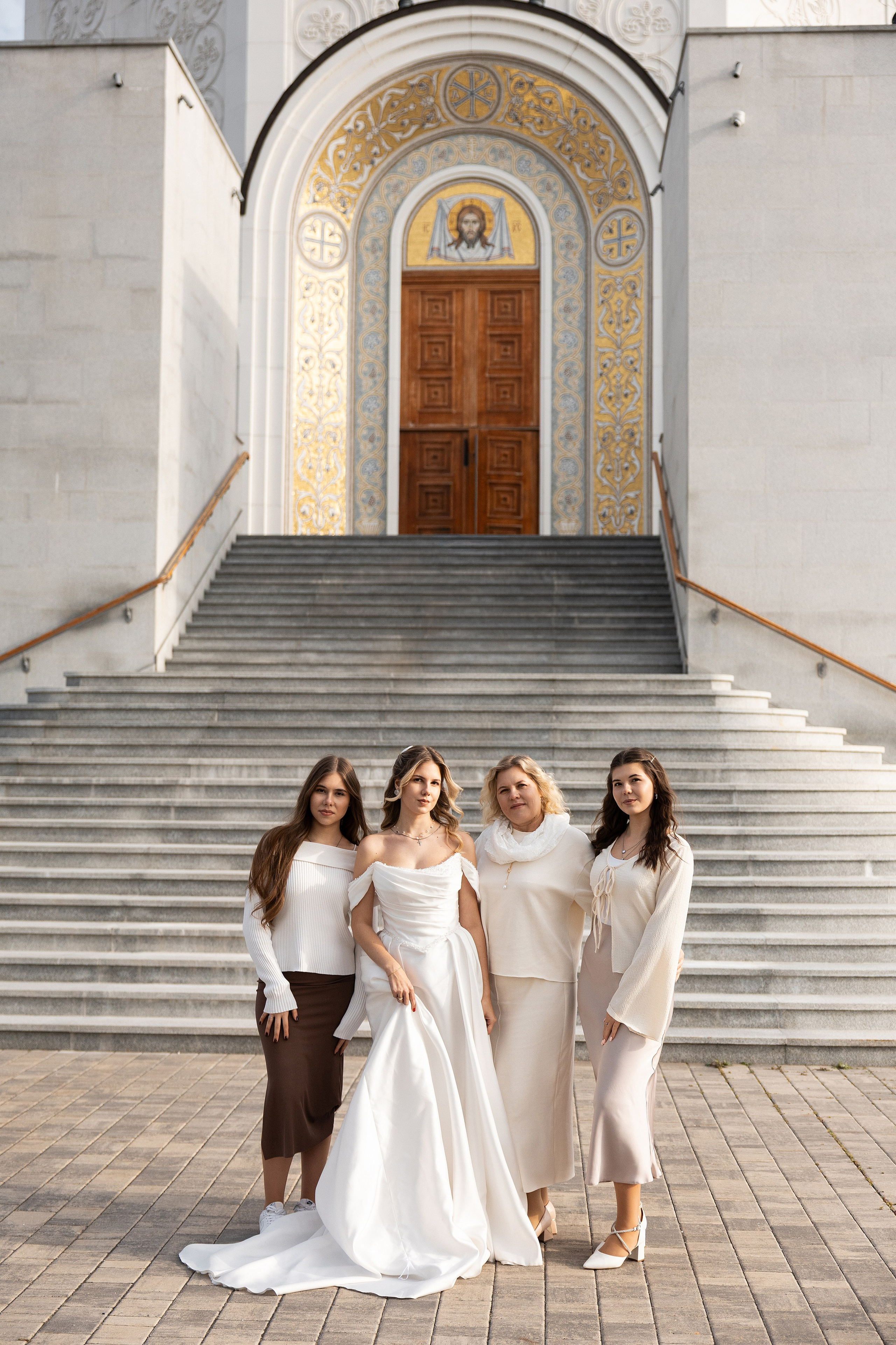 Венчание в Храме св. Владимира. Фотограф Крещение, Выписка москва
