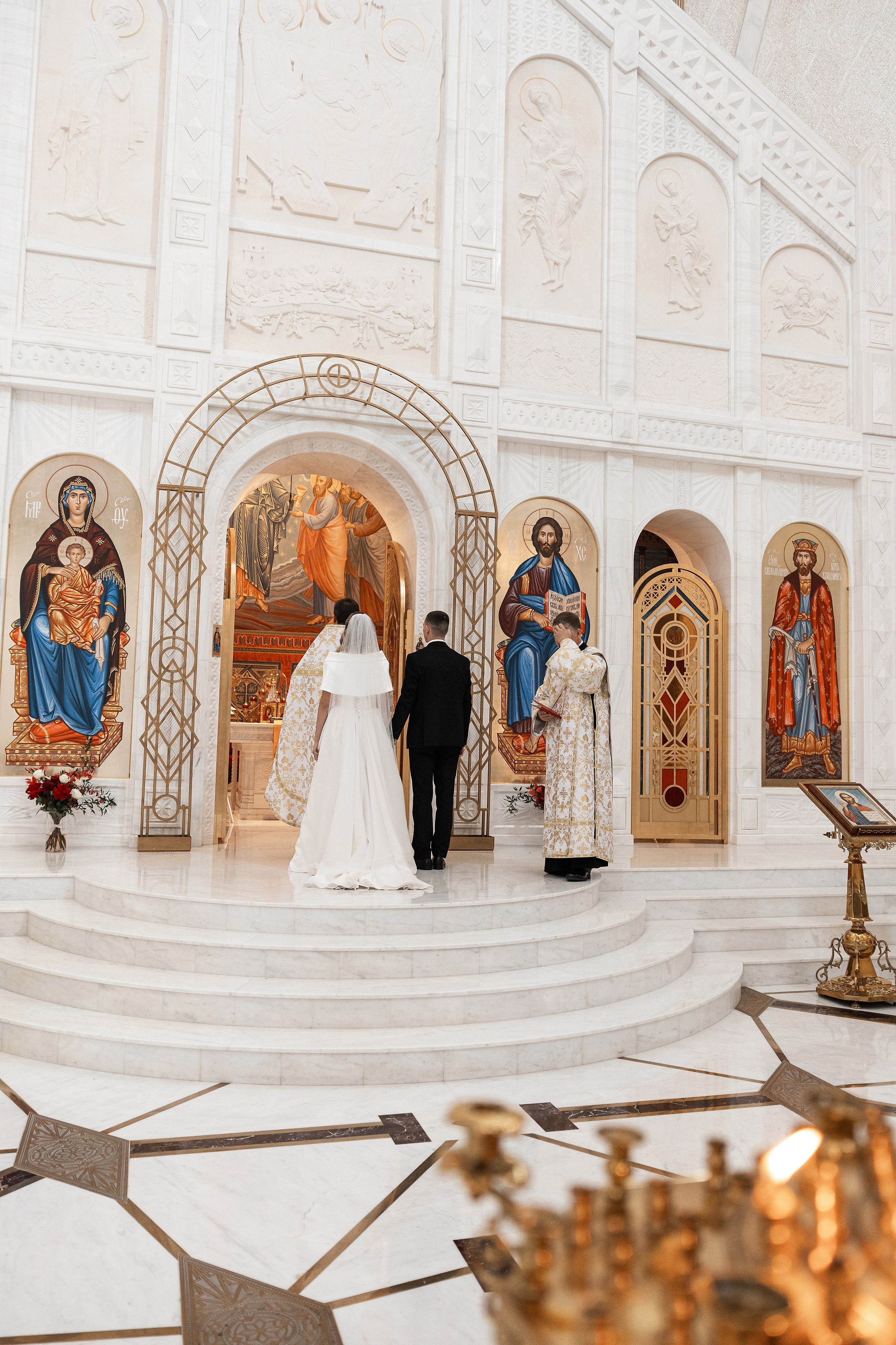 Венчание в Храме св. Владимира. Фотограф Крещение, Выписка москва