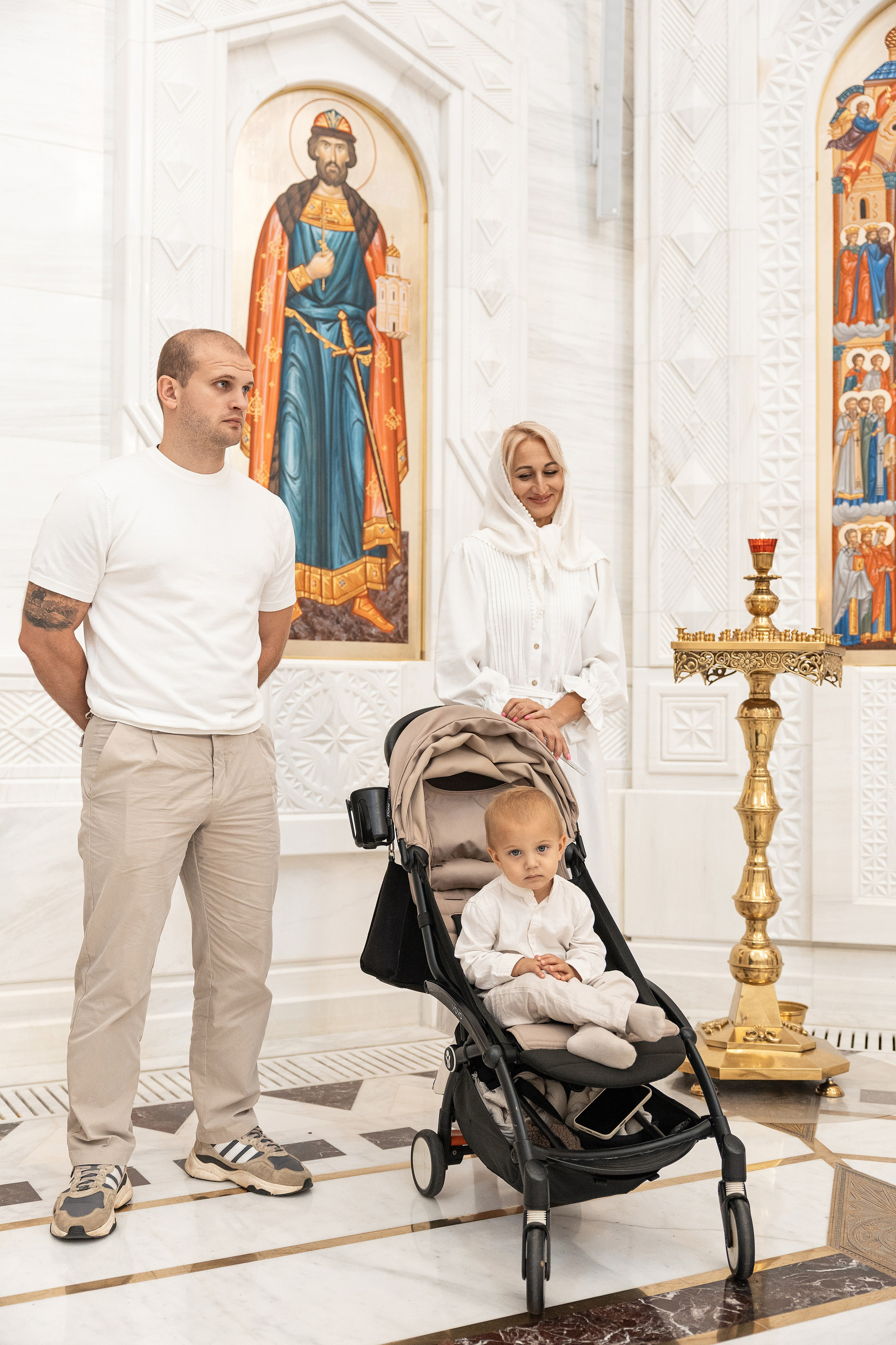 Крещение в храме святого равноапостольного князя Владимира. Фотограф Крещение, Выписка москва