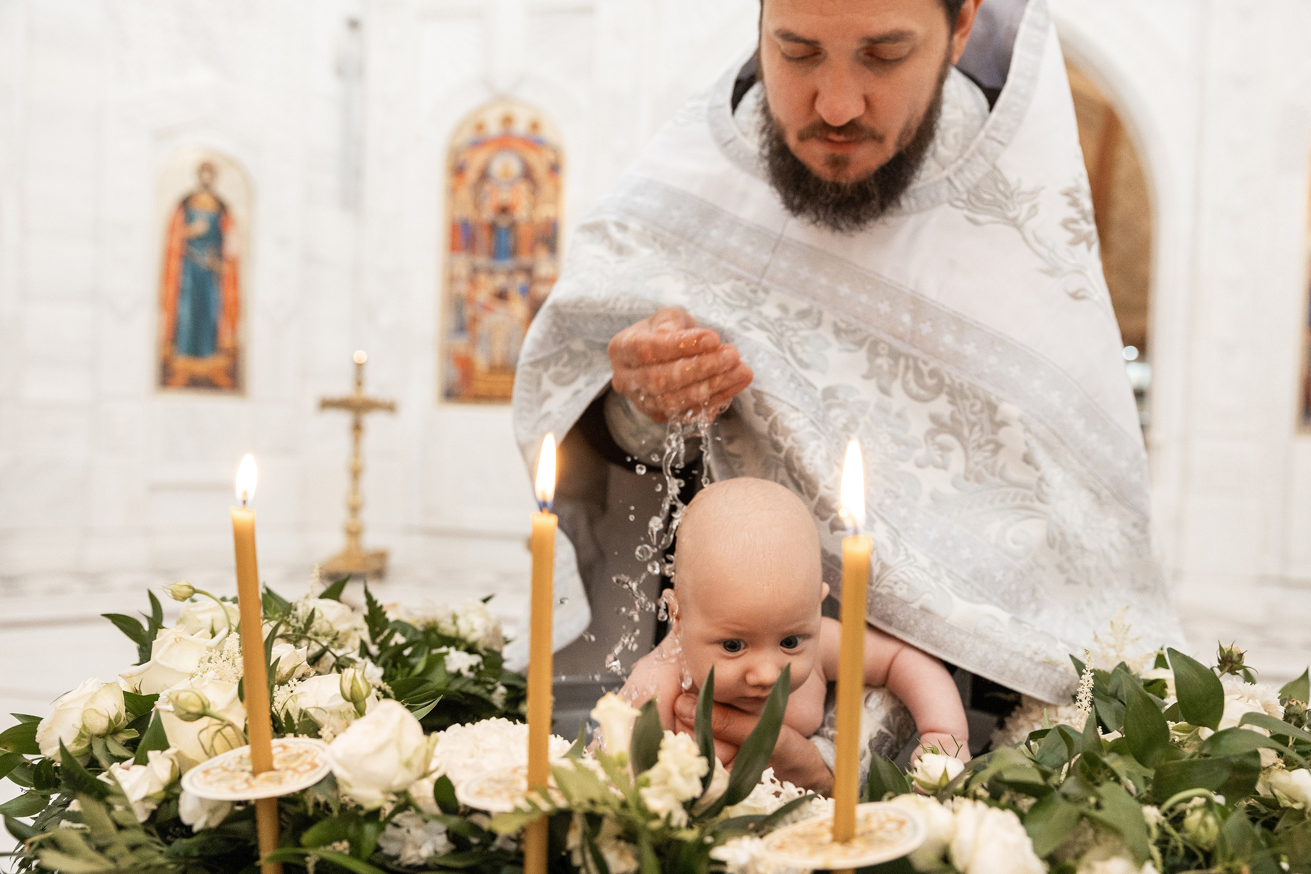 Крещение в храме святого равноапостольного князя Владимира. Фотограф Крещение, Выписка москва