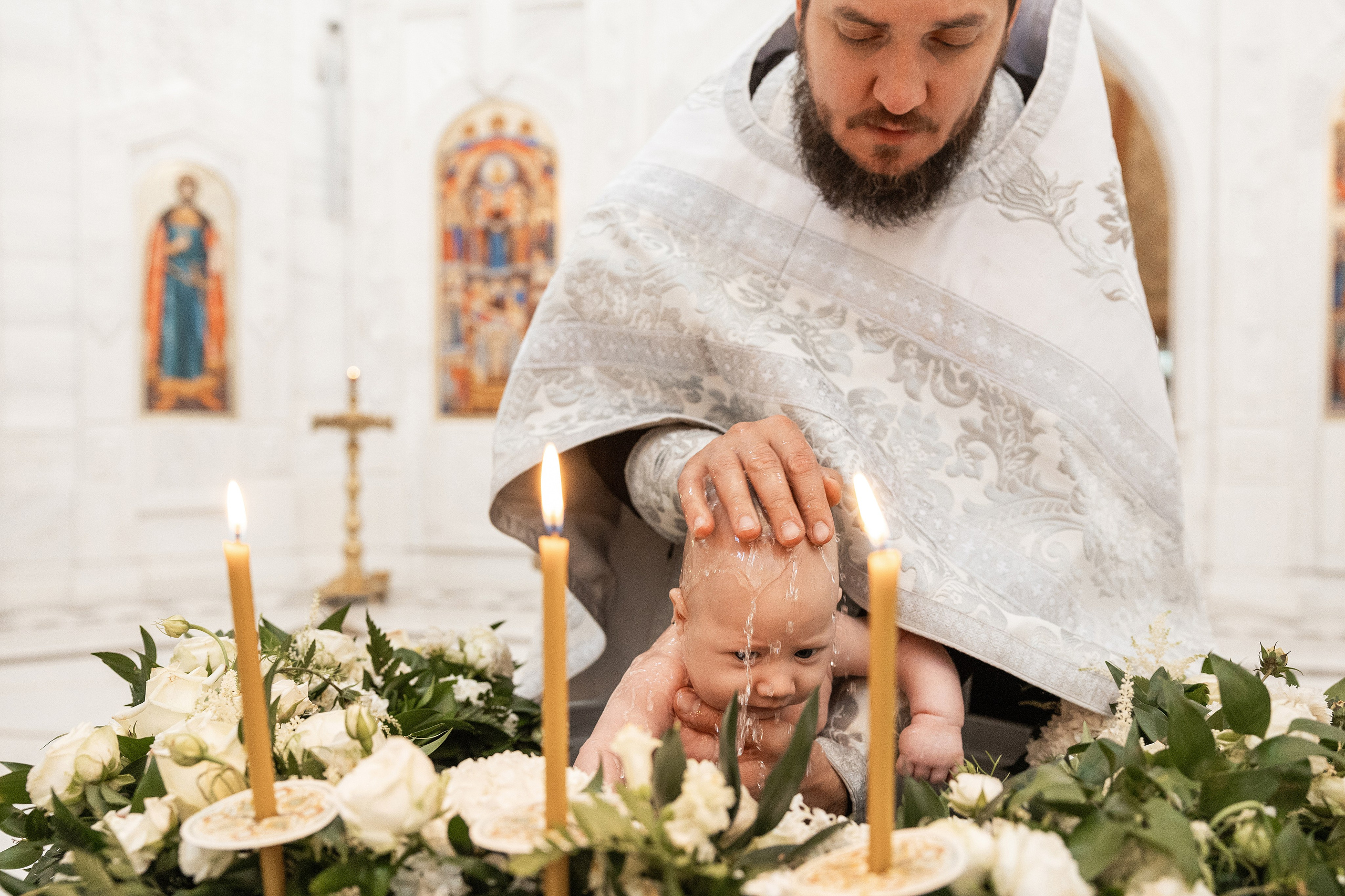Крещение в храме святого равноапостольного князя Владимира. Фотограф Крещение, Выписка москва