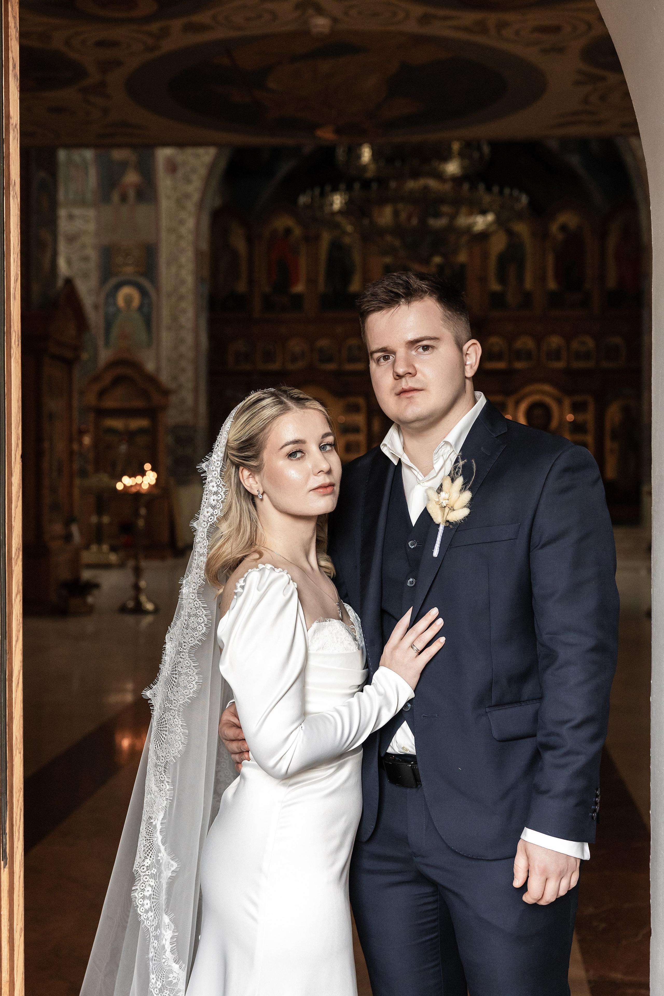 Венчание в Храме святых Новомучеников и Исповедников Российских. Фотограф Крещение, Выписка москва