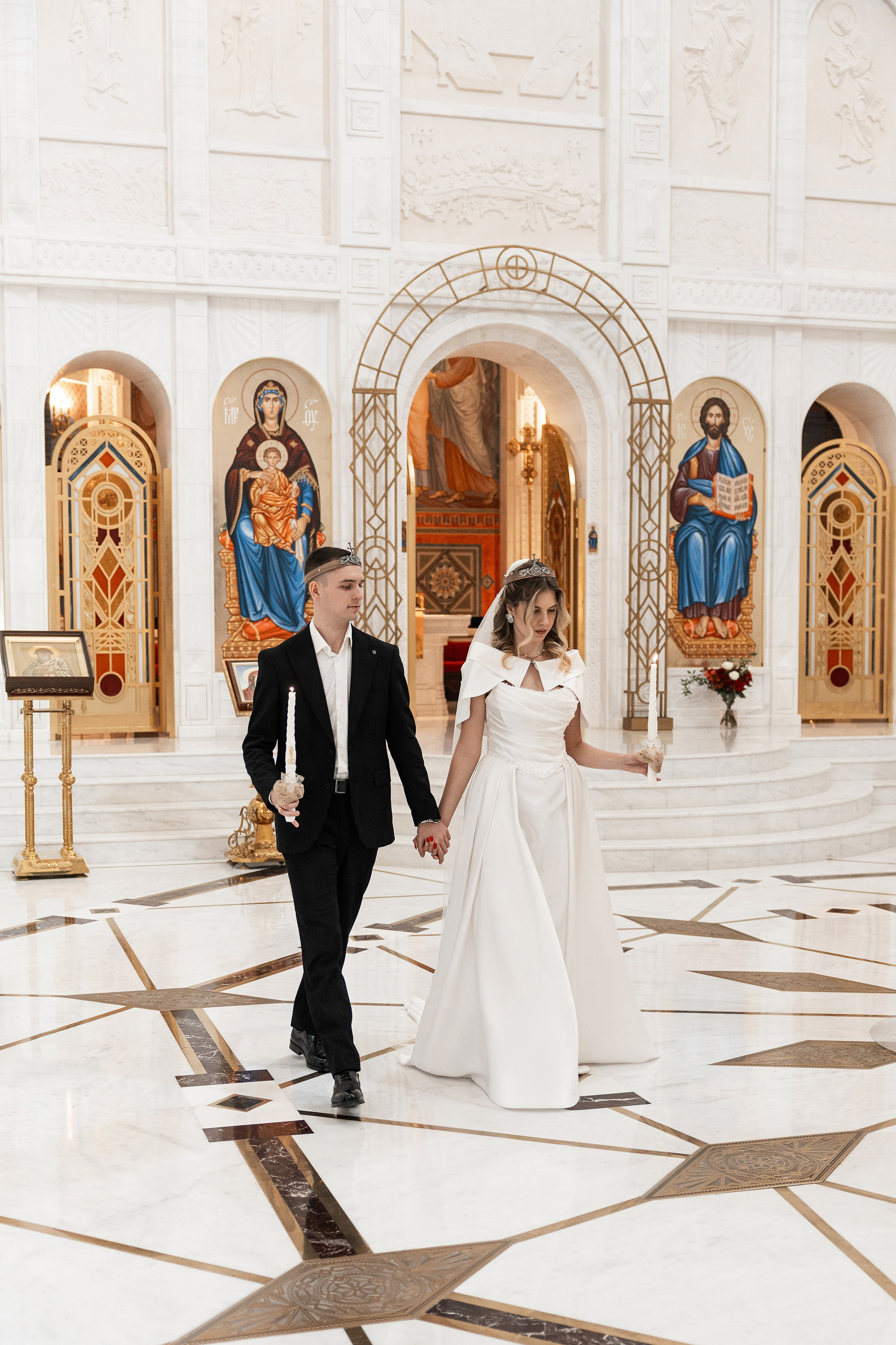 Венчание в Храме св. Владимира. Фотограф Крещение, Выписка москва