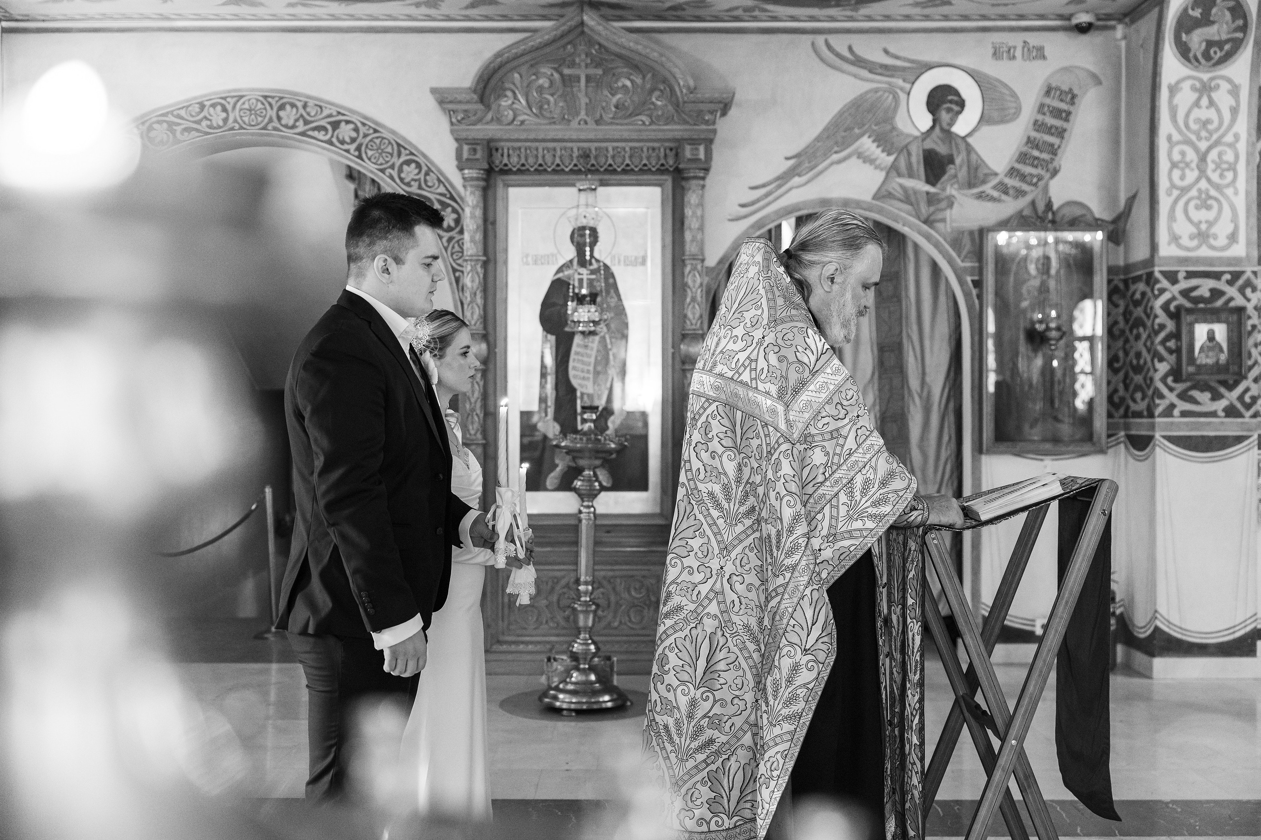 Венчание в Храме святых Новомучеников и Исповедников Российских. Фотограф Крещение, Выписка москва