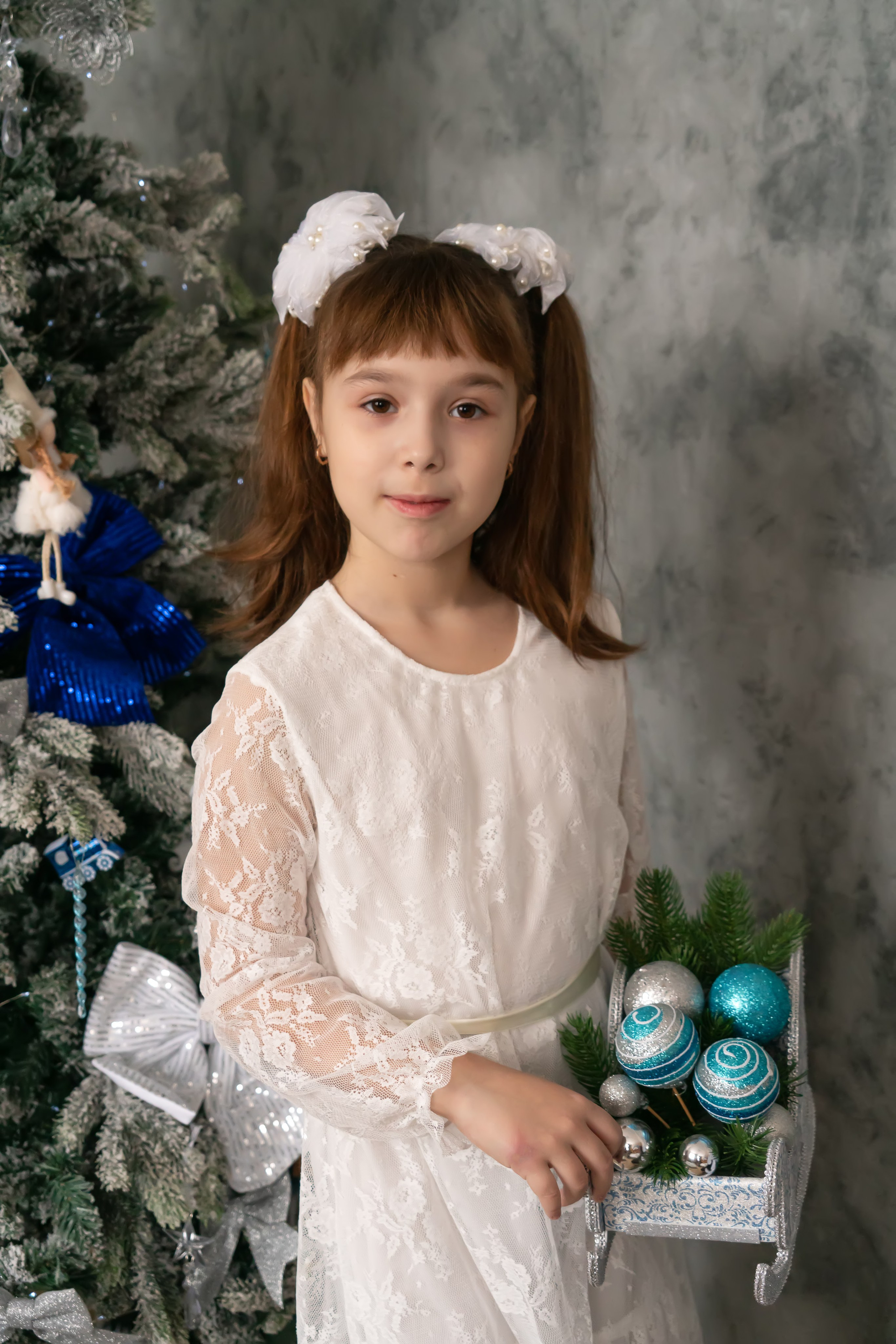 Новый год: Юлия и дочки. Семейный и детский фотограф Тула Ясногорск Тульская область Надежда Кукушкина