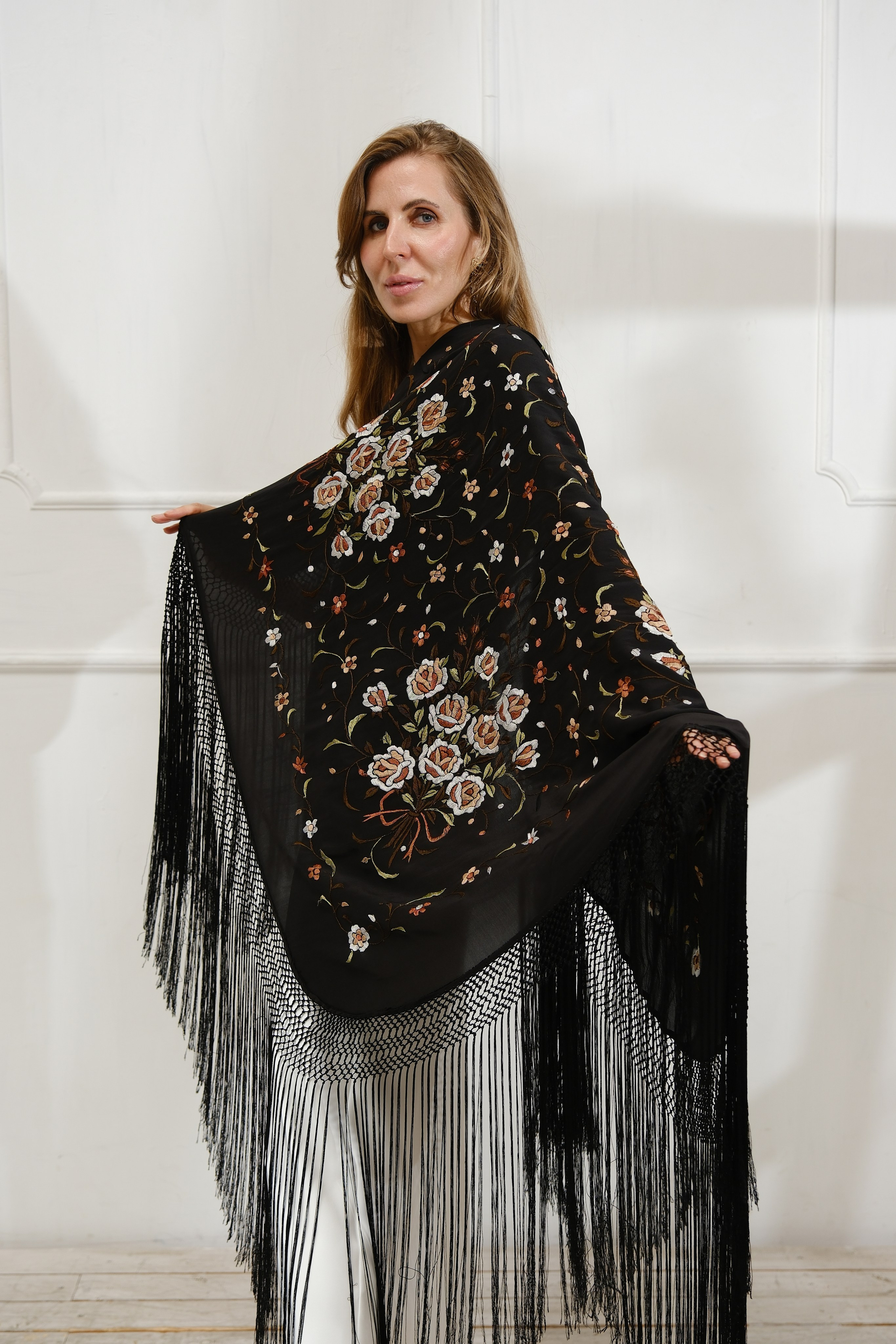 Контакты. Коллекционер и искусствовед Олеся Ястребова