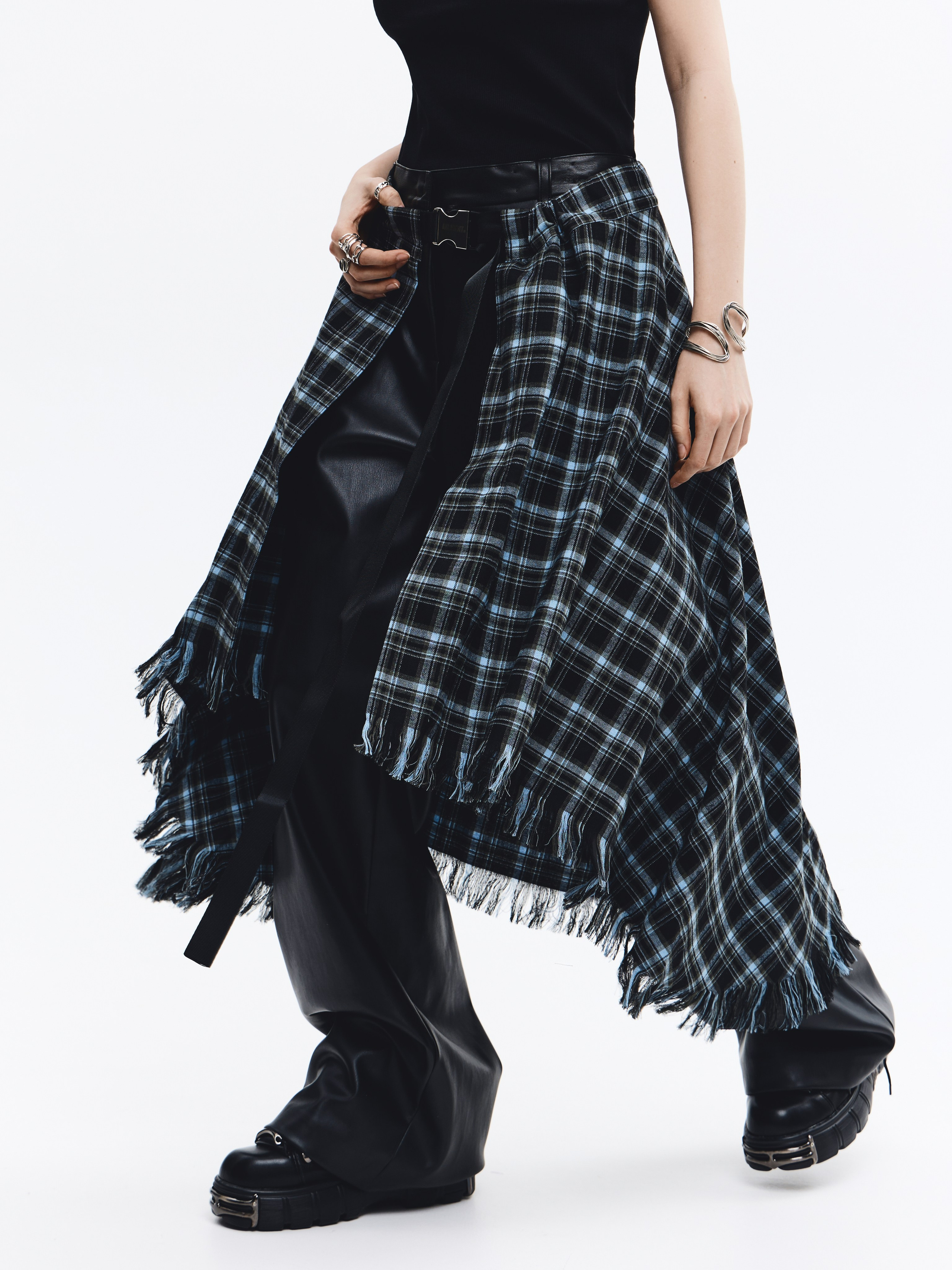 Wis-Wis лукбук. Стилист медийных личностей