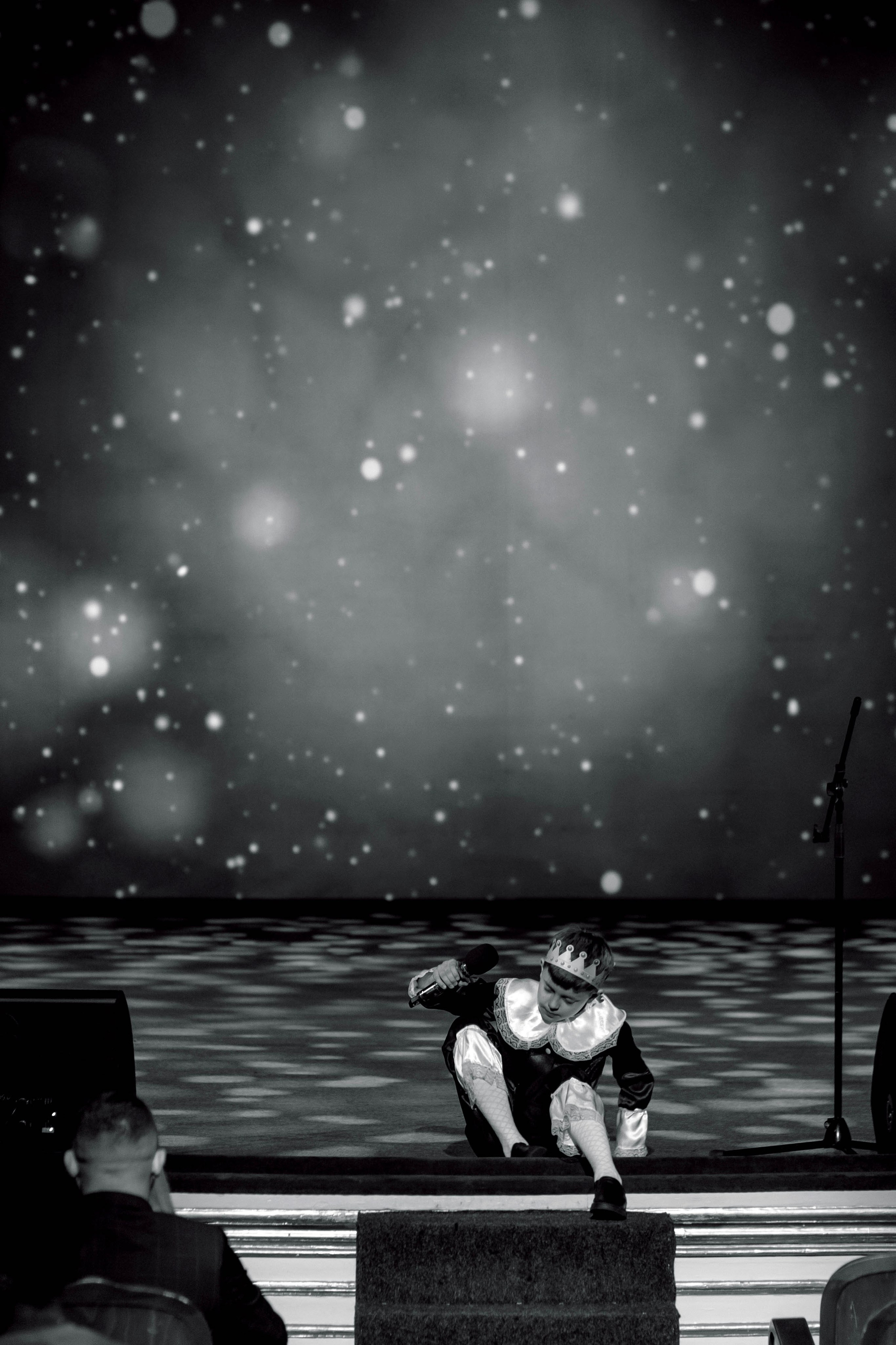 Гимназия 25 — последний звонок (Драм Театр). Свадебный фотограф Иркутск, репортажный фотограф Иркутск