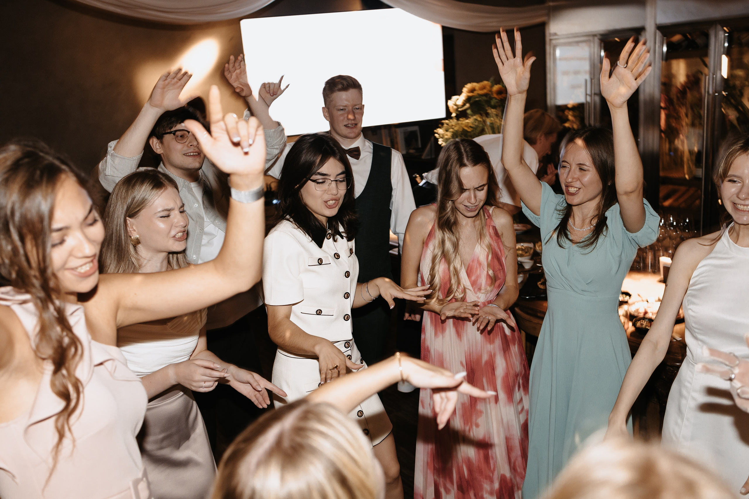 Илья и Ксюша (2024). Свадебный и семейный фотограф в Москве Яна Шувалова