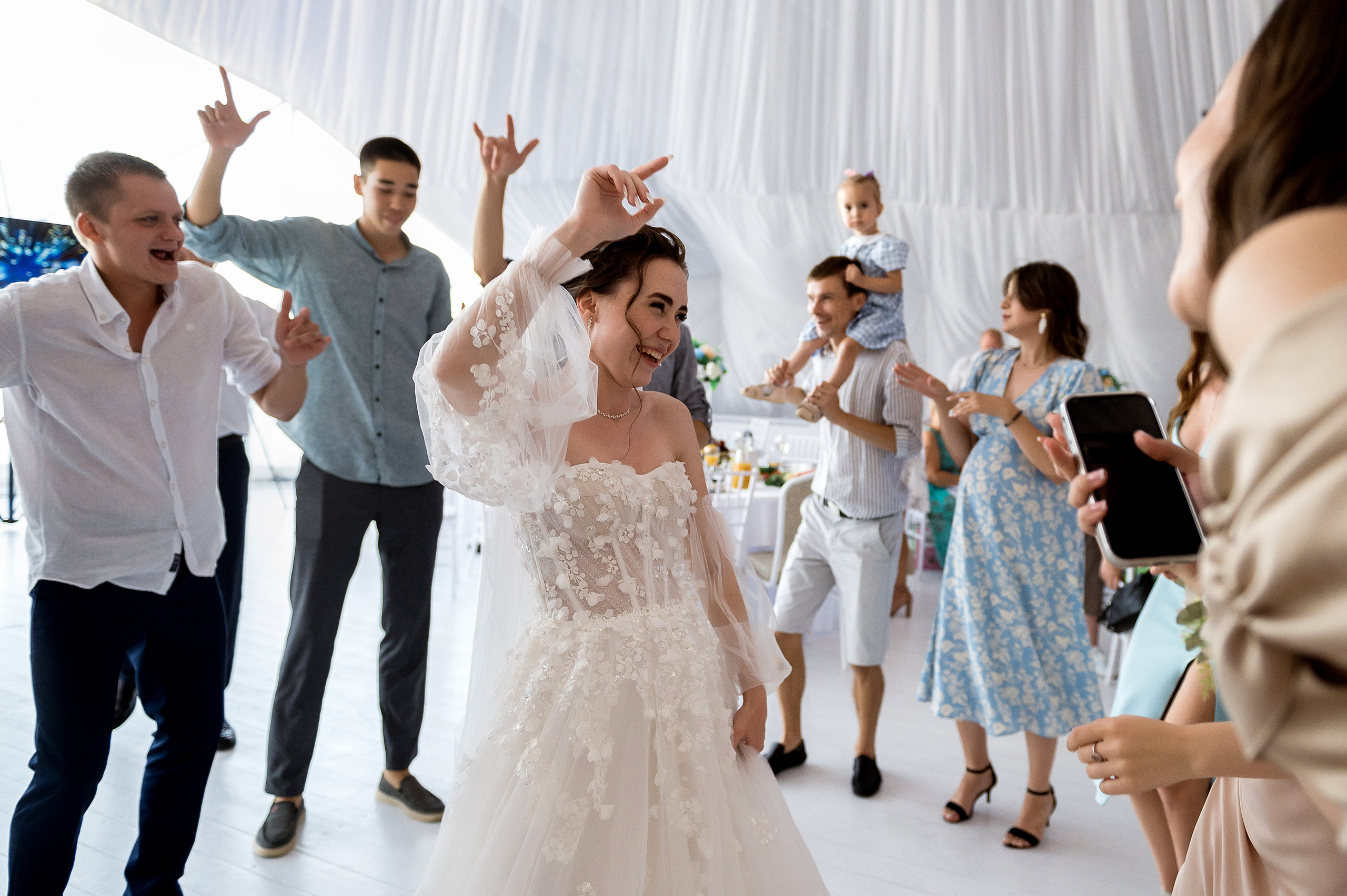 Никита и Олеся. Свадебный, семейный фотограф, на крещение в г. Волгоград Руденко