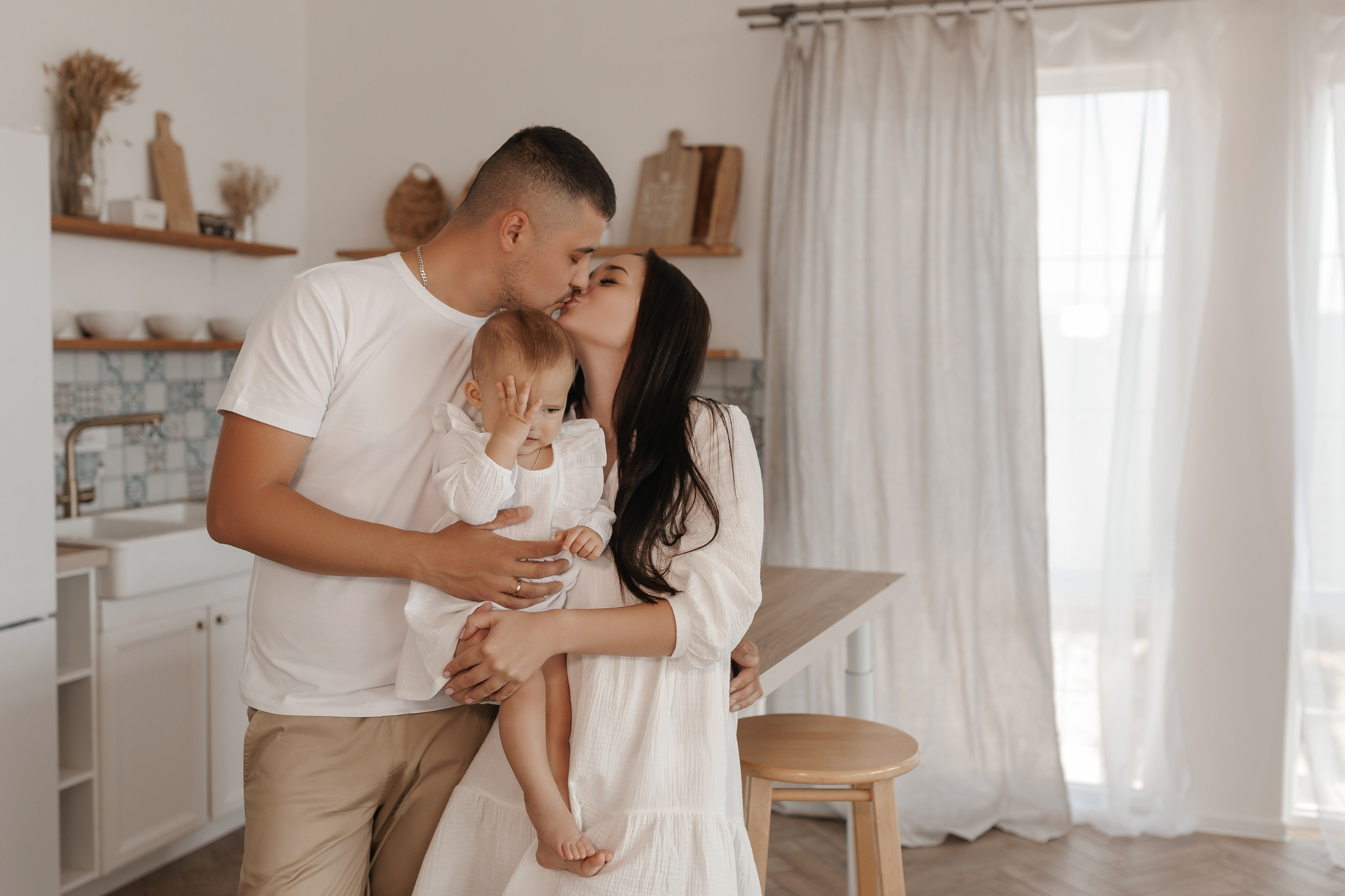 Света, Денис и Мия. Свадебный фотограф в Ростове-на-Дону и Азове Малявка Анастасия