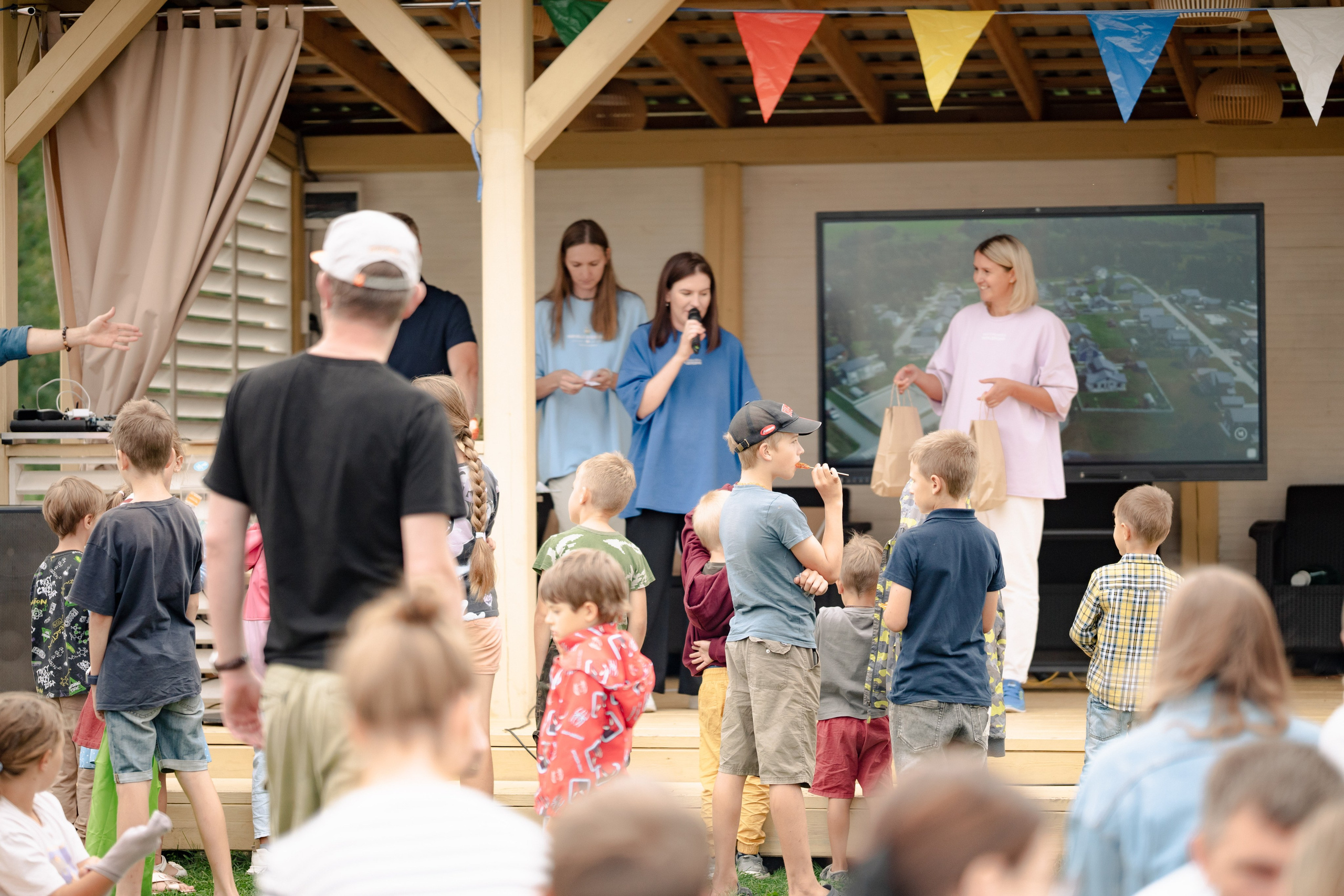 Фоторепортаж из Деревни Мира