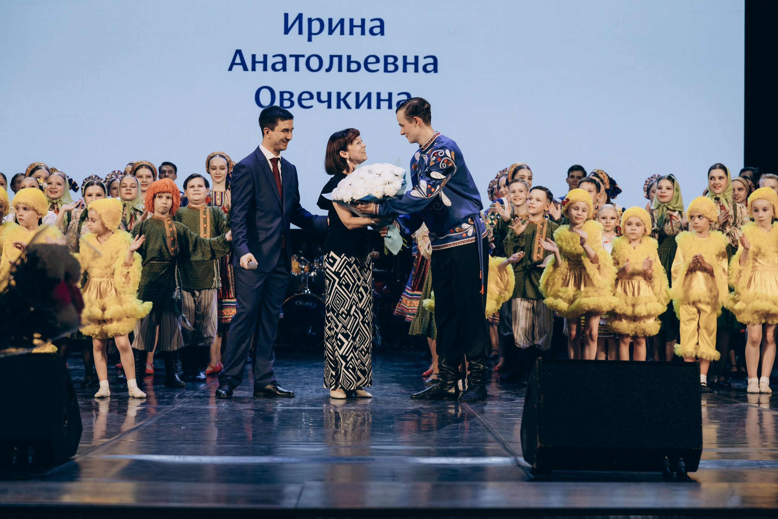 Танцевальный коллектив. Концерт. Ирина Воронкова — фотограф