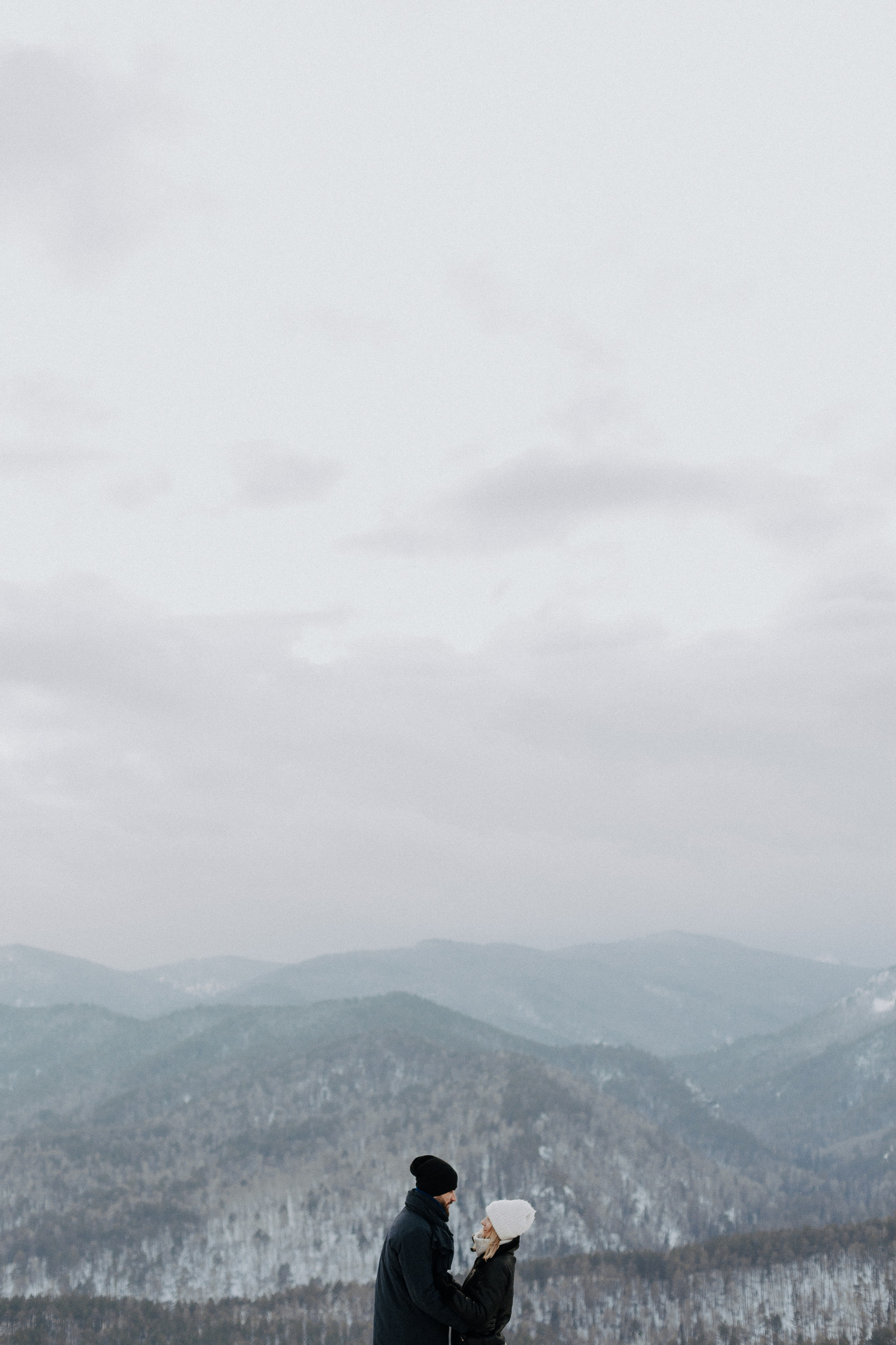 Любовная история в горах, Торгашинский хребет