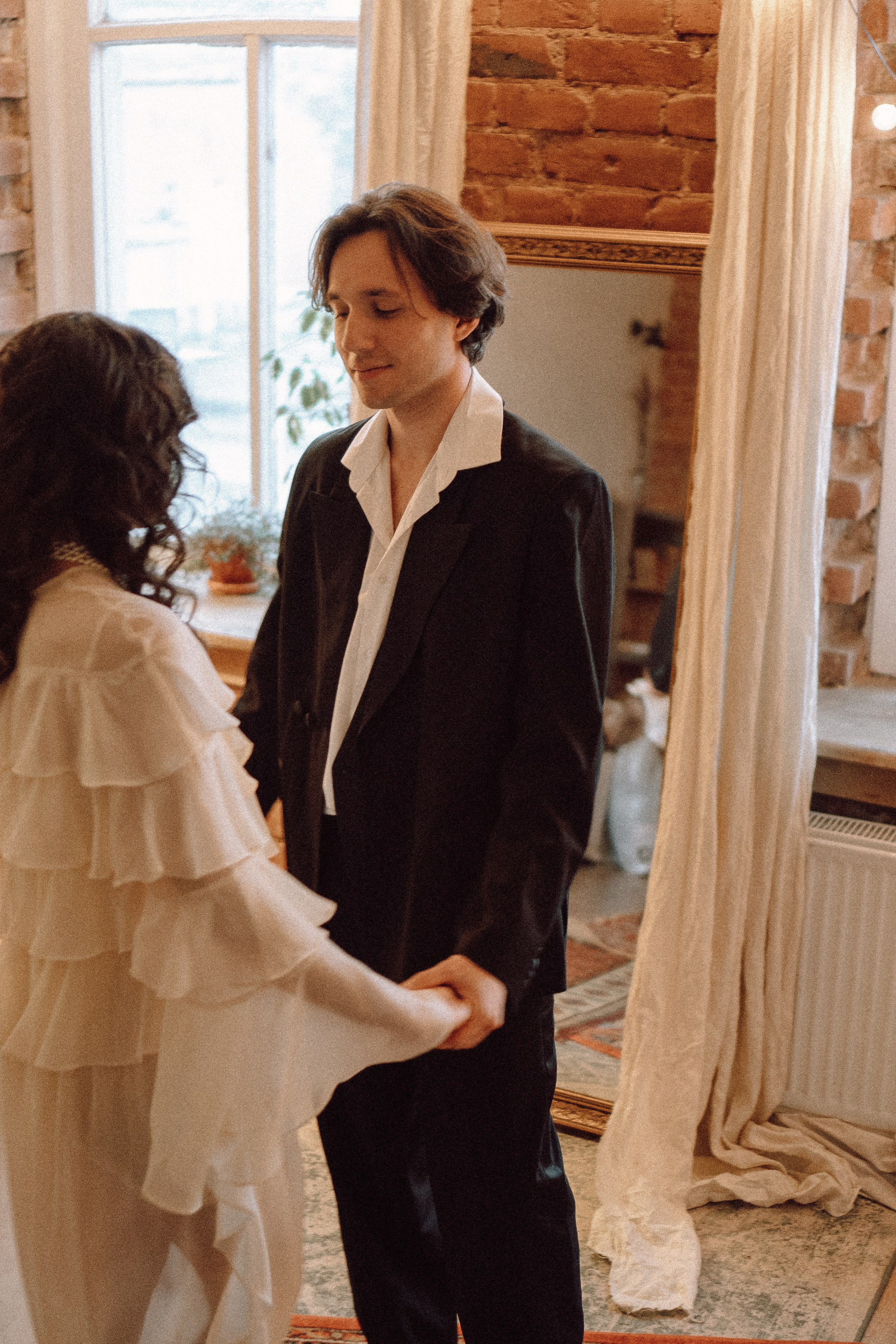 УТРО ЖЕНИХА И НЕВЕСТЫ В ФОТОСТУДИИ И ОСНОВНАЯ ФОТОСЕСИСИЯ ЗИМОЙ. Профессиональный фотограф, Санкт-Петербург — Виктория Богомолова