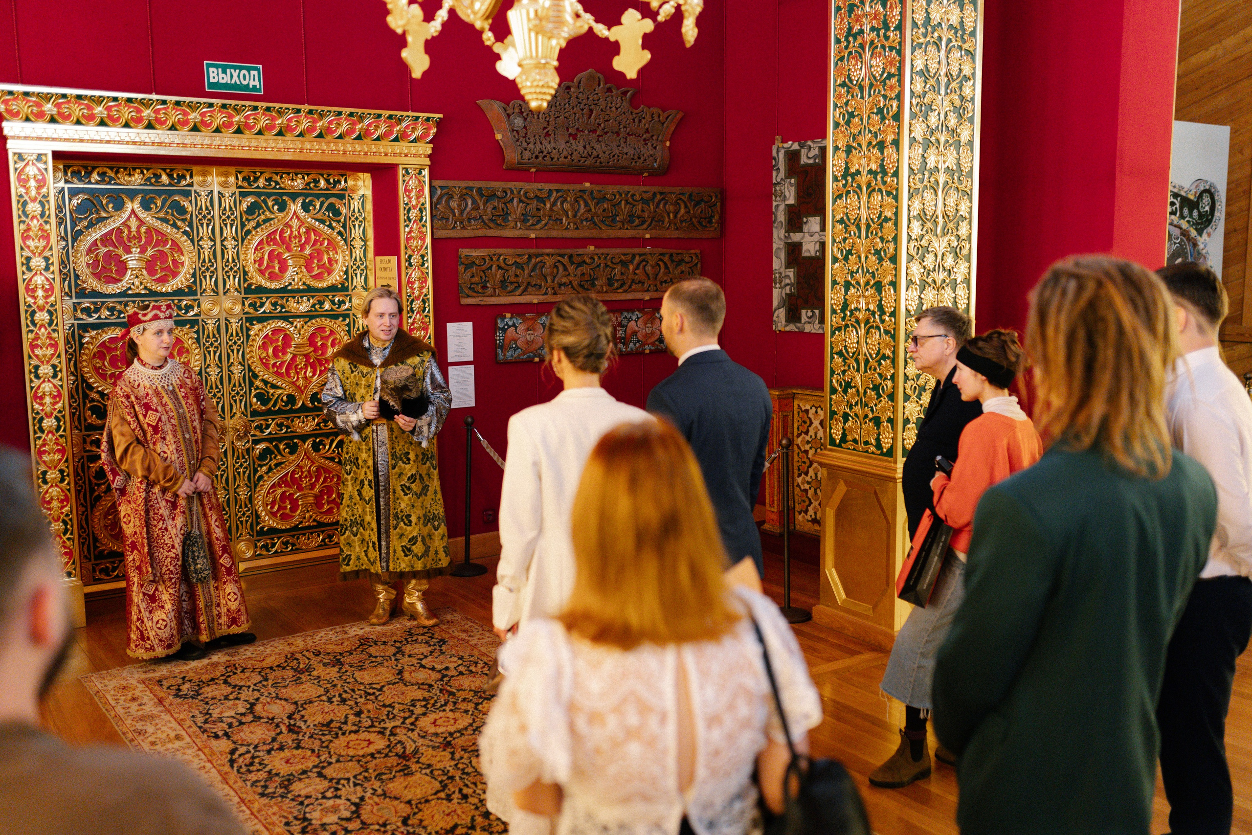 Свадебная фотосессия в Коломенском. Дворец царя Алексея Михайловича. Свадебный фотограф в Москве Мария Крош