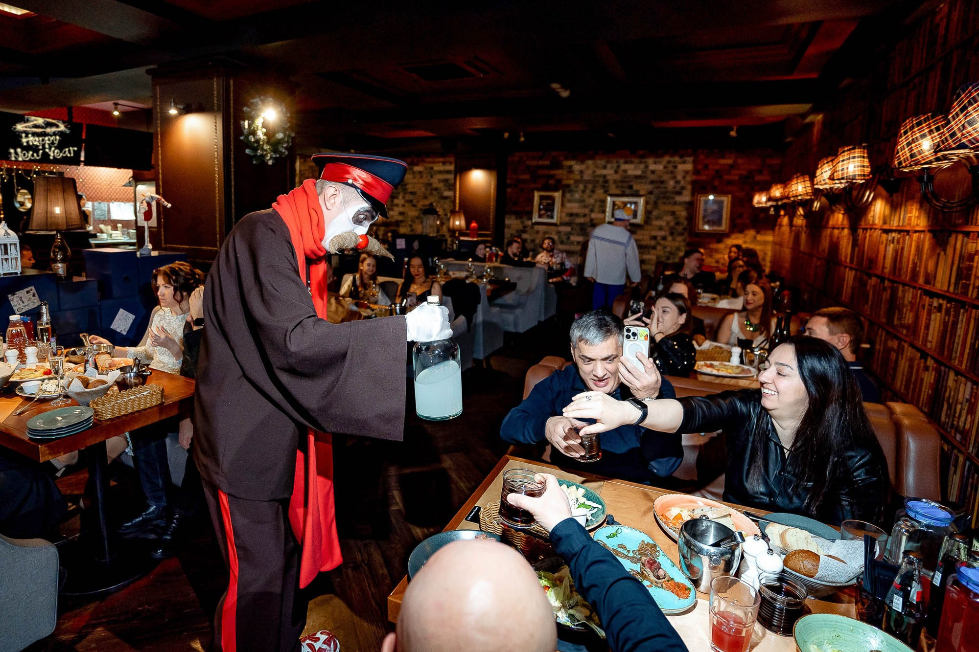 Новый год 2024 в Peoples. Сергей Кошкин. Репортажная и ивент-фотография в Сургуте