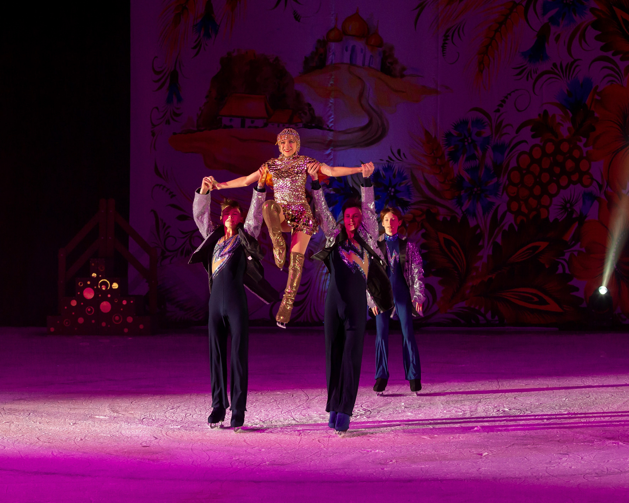 Сказочное новогоднее ледовое шоу «Конек-Горбунок» АЛЕКО. Репортажный фотограф в Москве