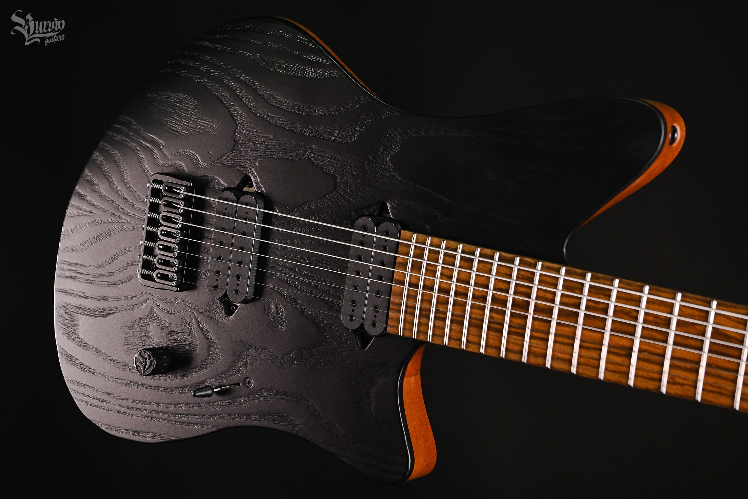 055 YAGA 7. Master of making guitars and basses to order