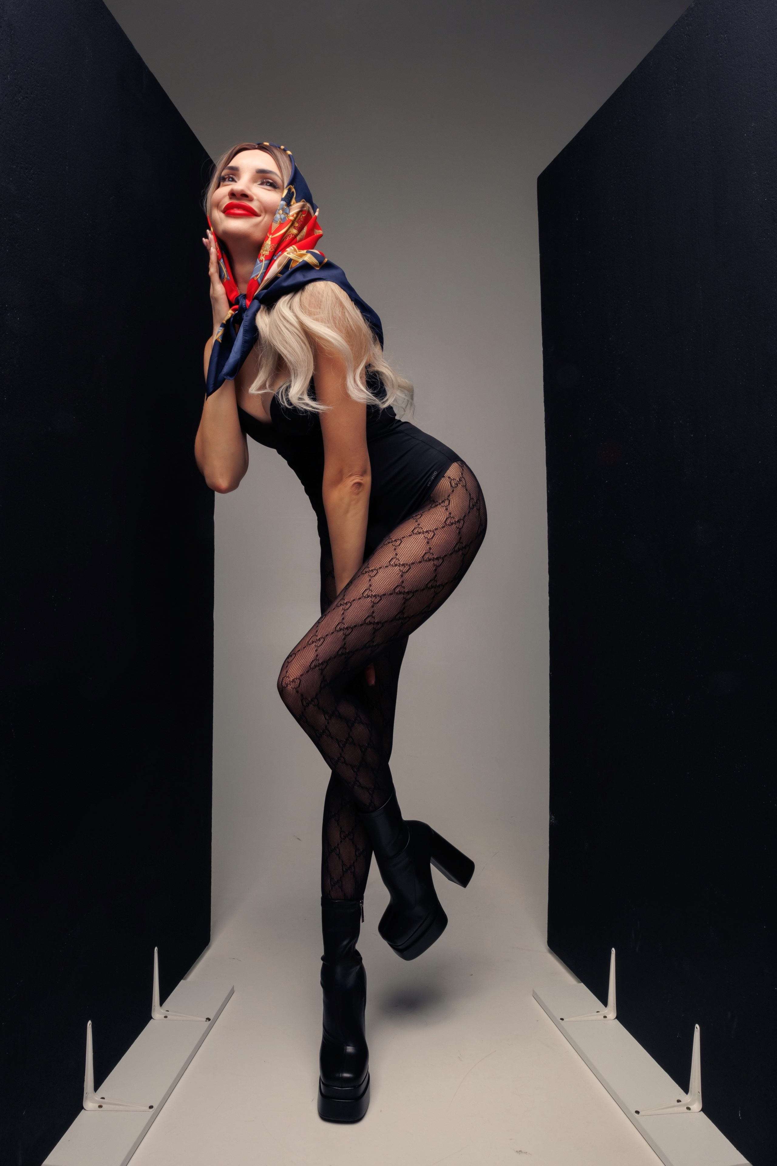 Женская фотосессия в студии с искусственным светом. Фотограф Валерия Горбунова Подольск Бутово Видное Щербинка