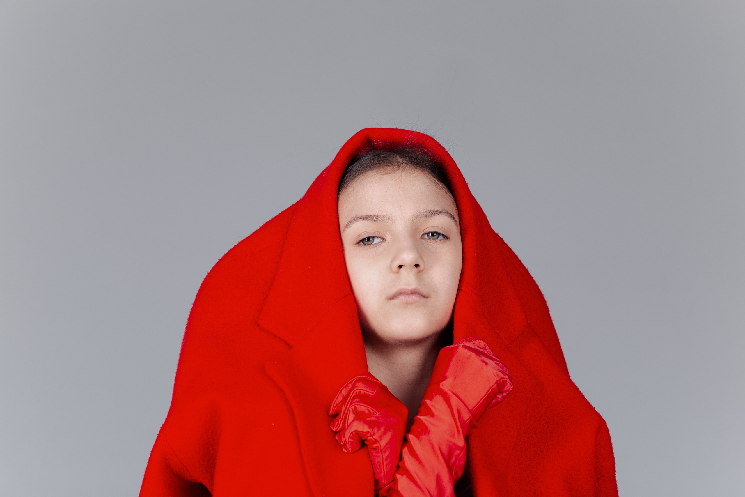 Детская фотосессия девочки в стиле фэшн.