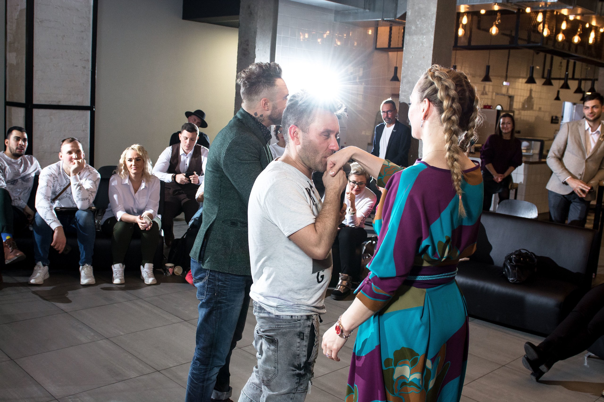 Ты мне — я тебе!. Вадим Зименков