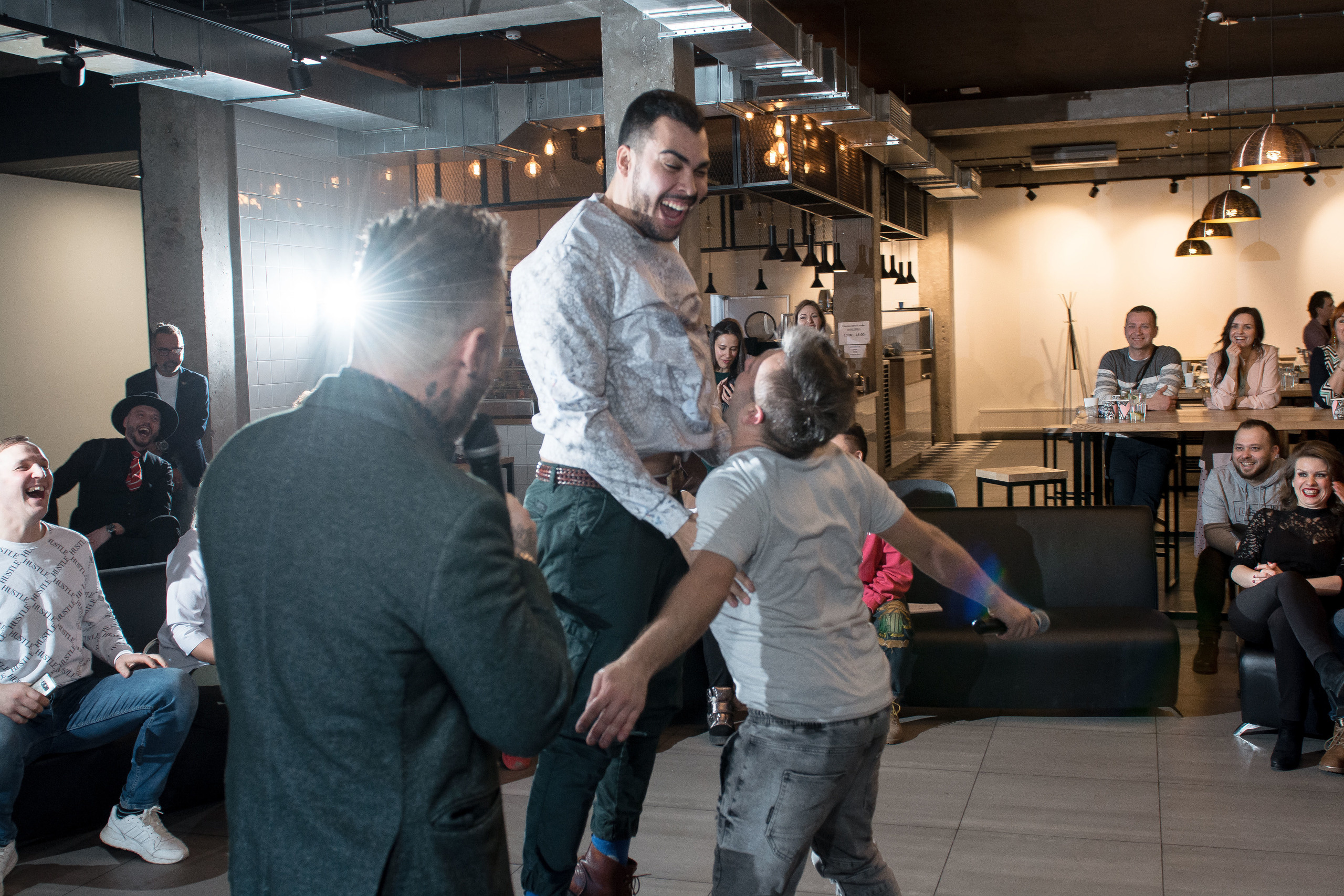 Ты мне — я тебе!. Вадим Зименков