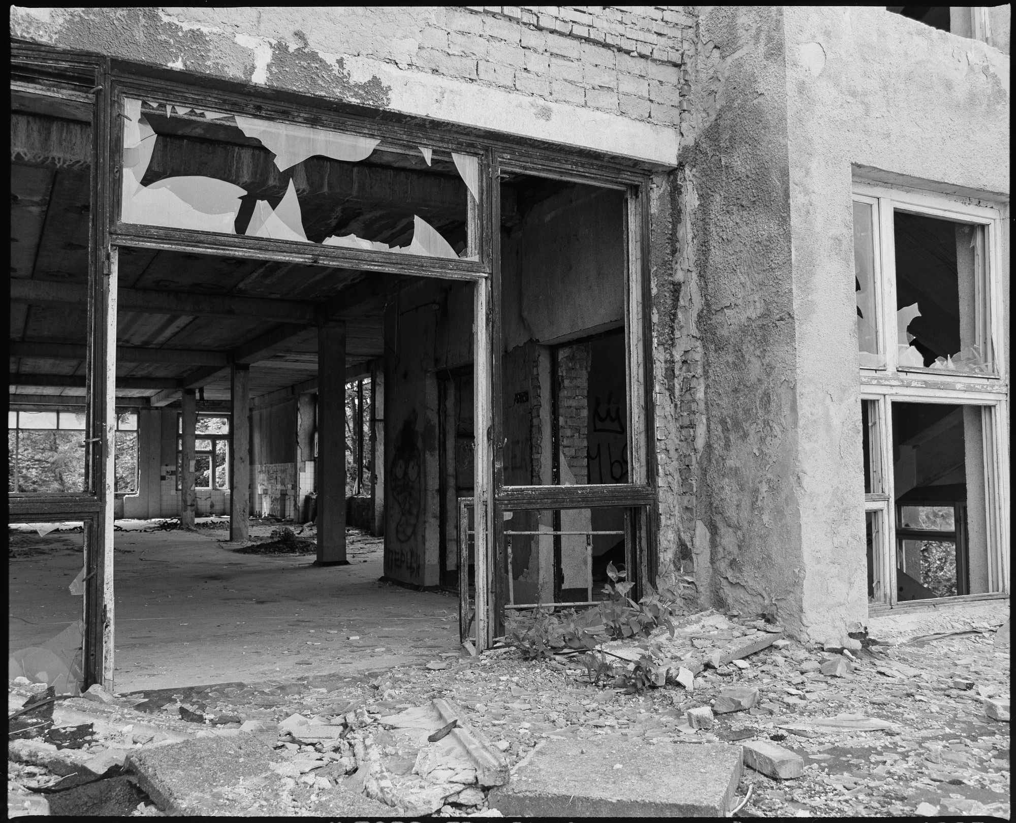 Разные  окна, которые попали в мой объектив. Фотограф Евгений Стельмах в Молодечно и Минске