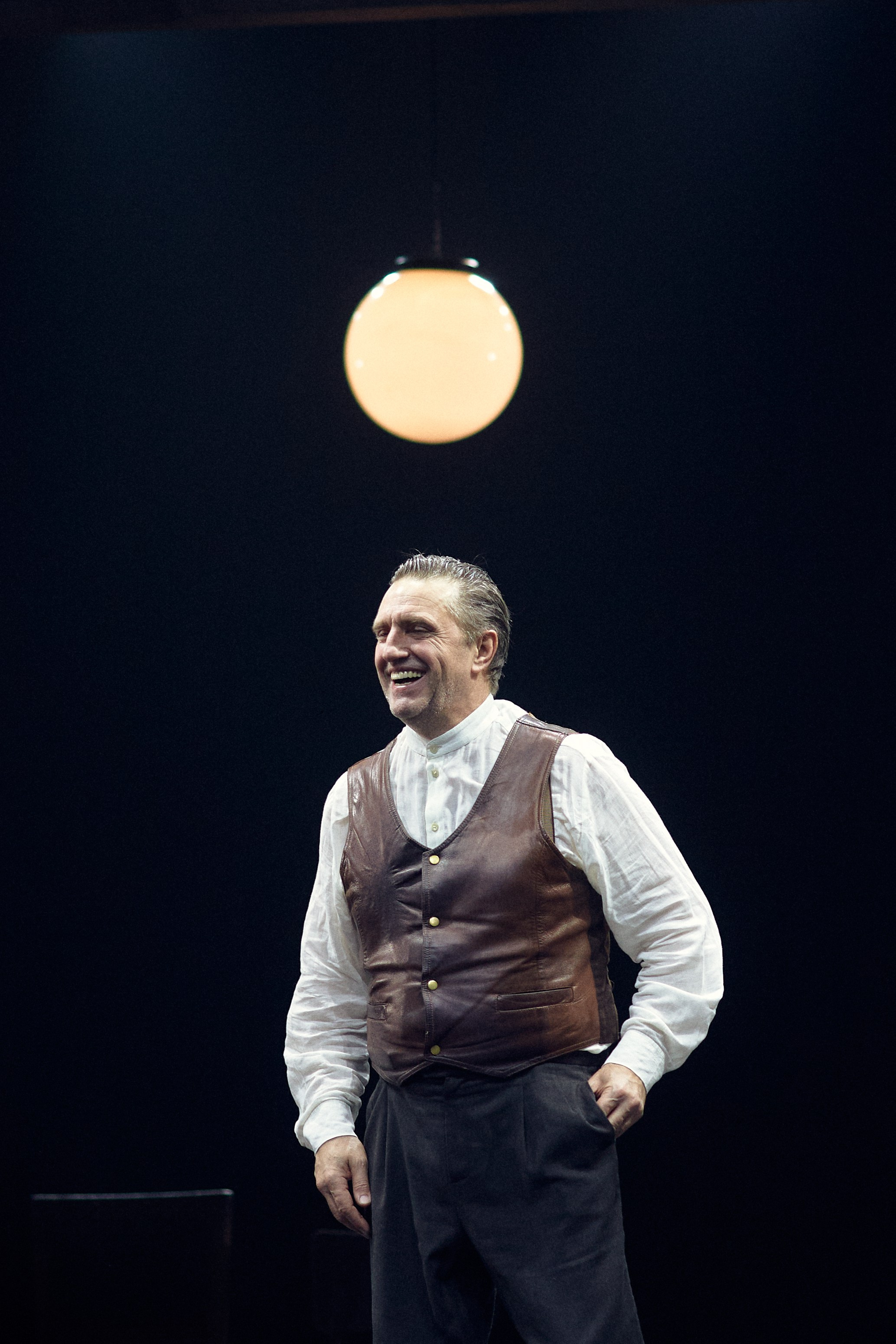 Дядя Ваня (Театр им. Е. Вахтангова). Фотограф Юлия Маринина