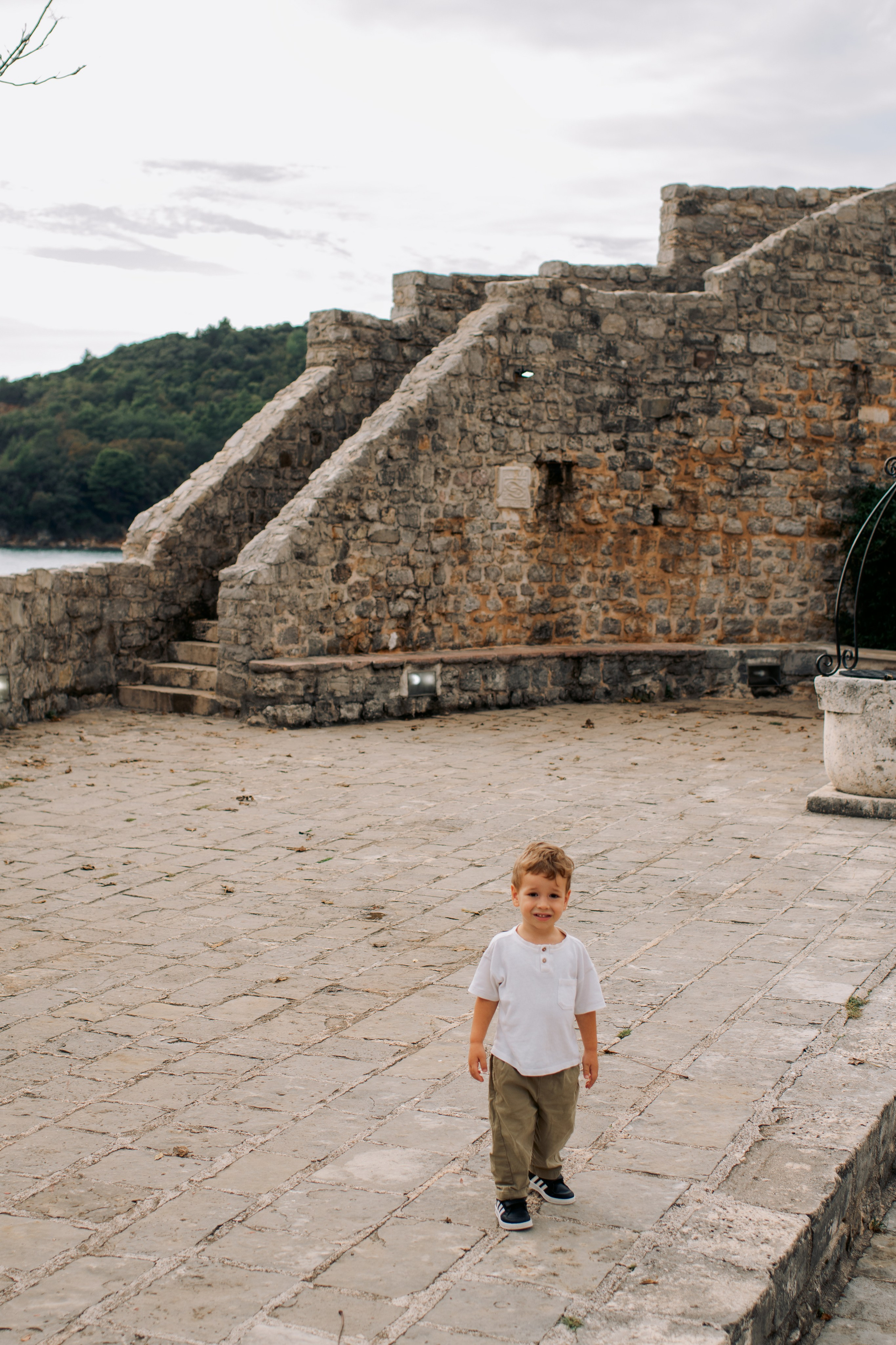 Фотосессия в старом городе. Фотограф в Кирове Инна Софронова