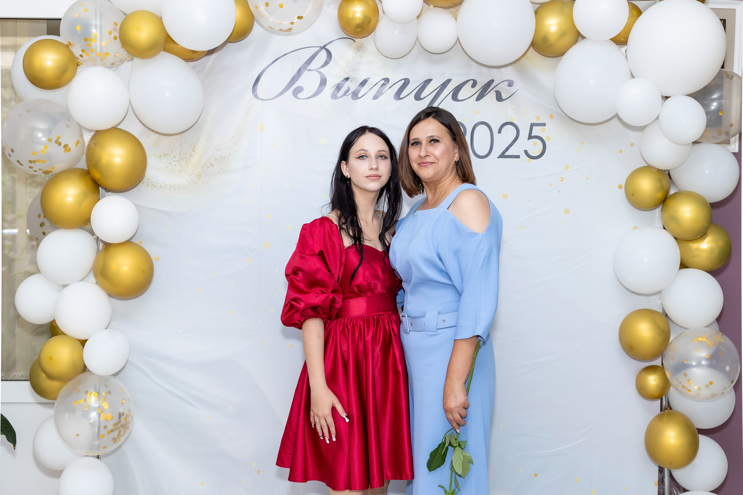 Вручение аттестата 2025. Выпускные альбомы Майкоп, Краснодар Елена Золотарева