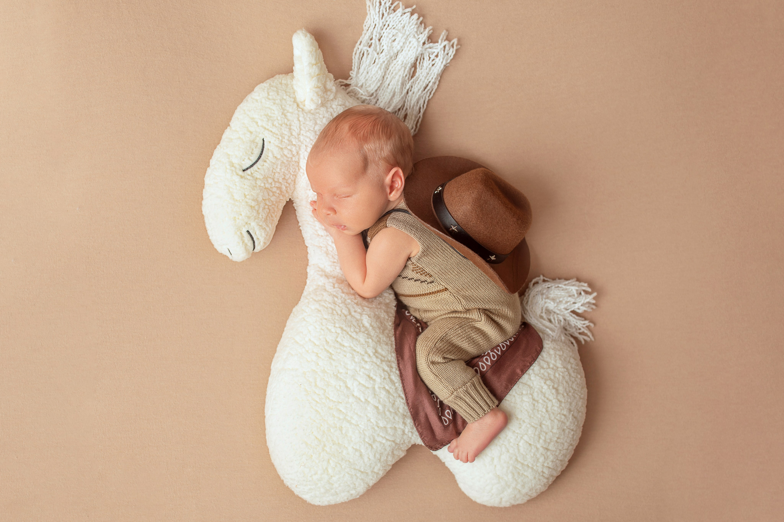 Фотосъемка младенцев Хабаровск, фотосессия новорожденных Хабаровск, фотосессия newborn Хабаровск, Лучший ньборн фотограф в Хабаровске, первый ньборн фотограф в Хабаровске, Лучший ньберн фотограф в Хабаровске. Лучший newborn фотограф в Хабаровске, ньберн фотограф в Хабаровске