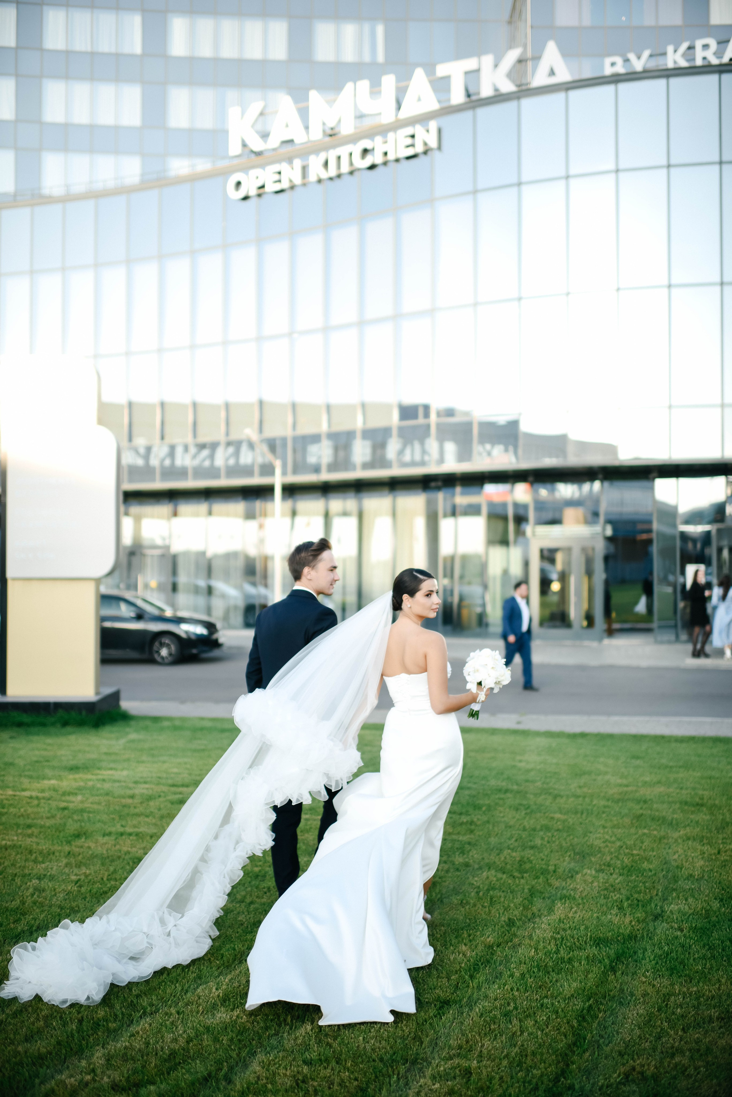 Камила и Булат. Главная